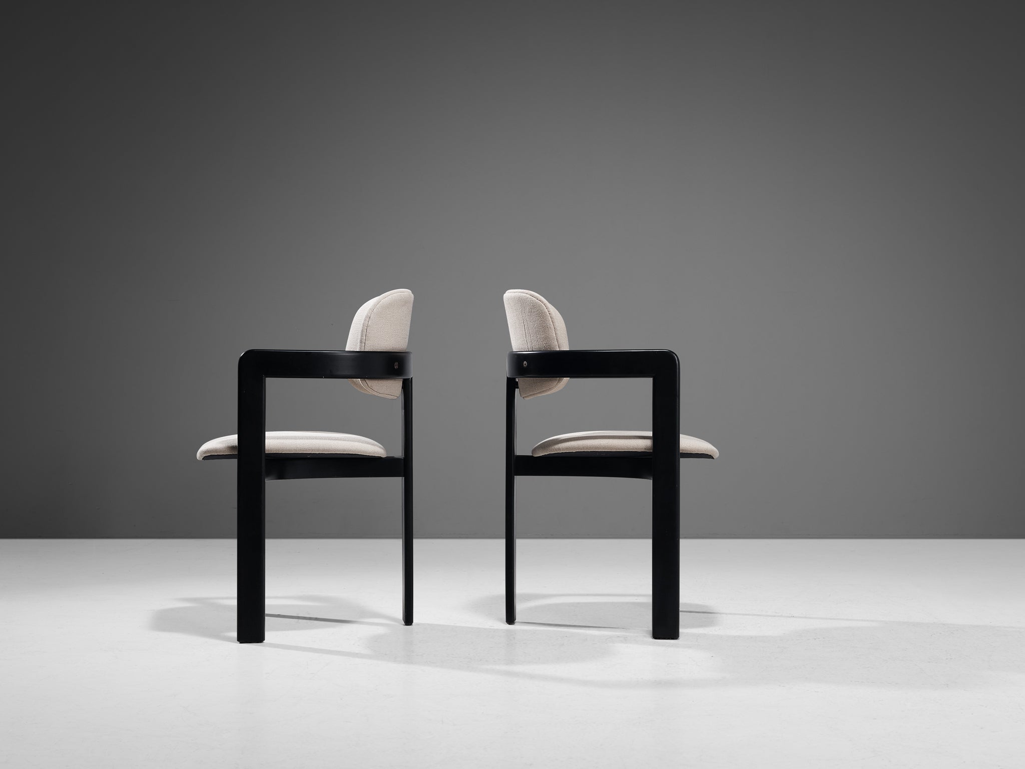 Italian Pair of Dining Chairs in Off-White Upholstery and Black Frame seating Morentz