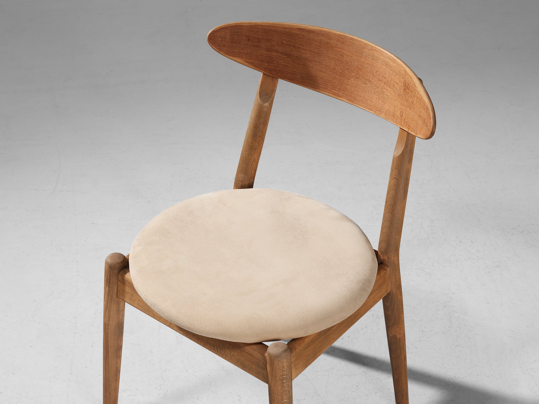 Jørgen Bo and Vilhelm Wohlert ‘Louisiana’ Dining Chair in Oak and Suede seating Morentz