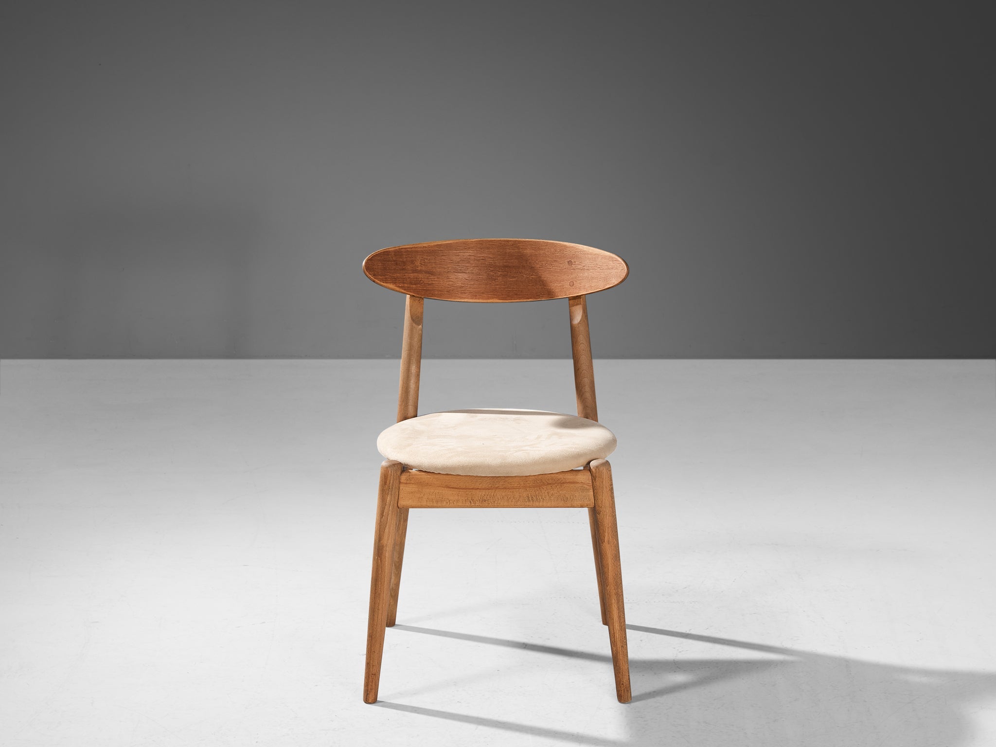 Jørgen Bo and Vilhelm Wohlert ‘Louisiana’ Dining Chair in Oak and Suede seating Morentz