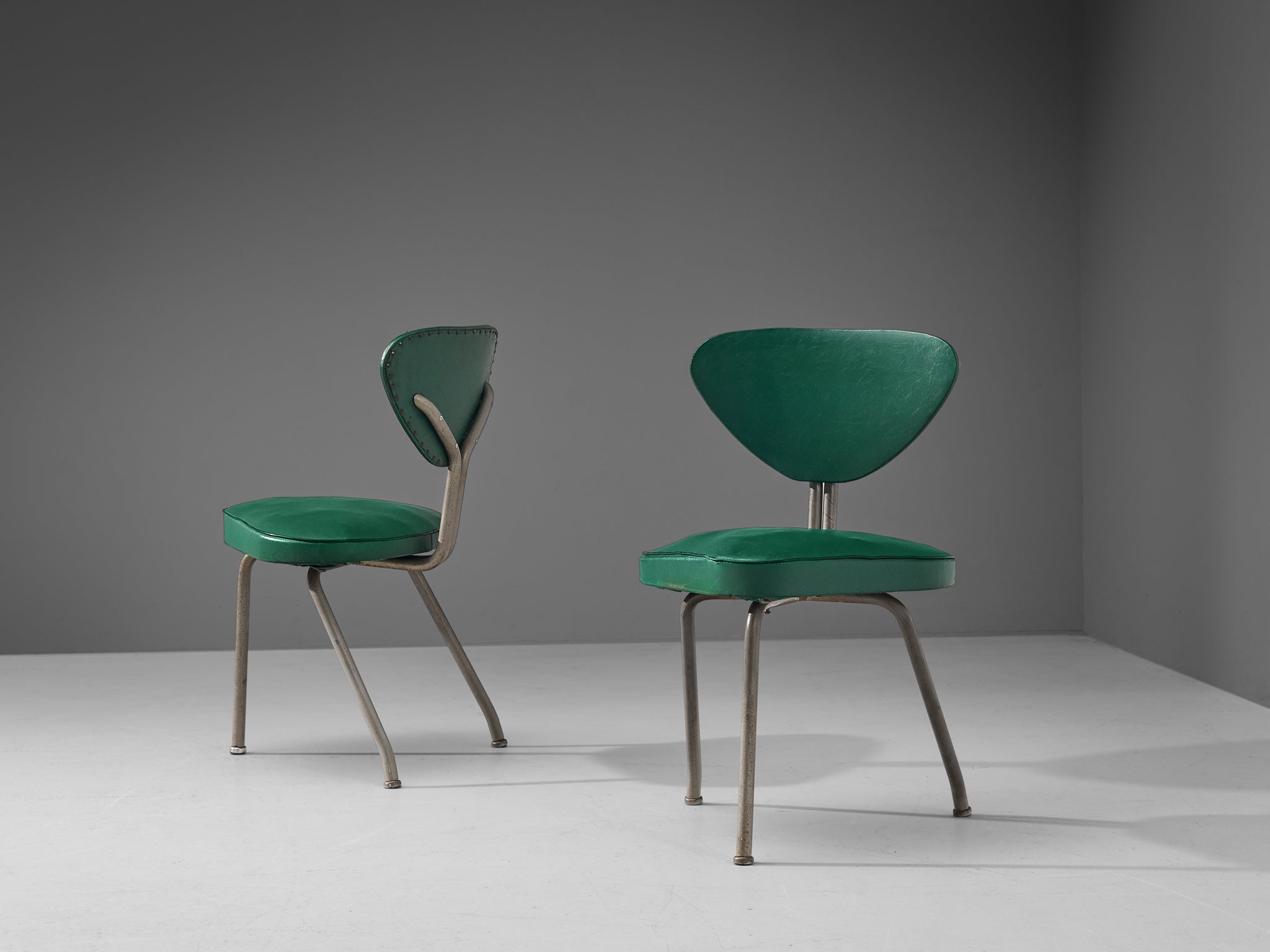 Pair of Tripod Chairs in Steel and Green Leatherette seating Morentz