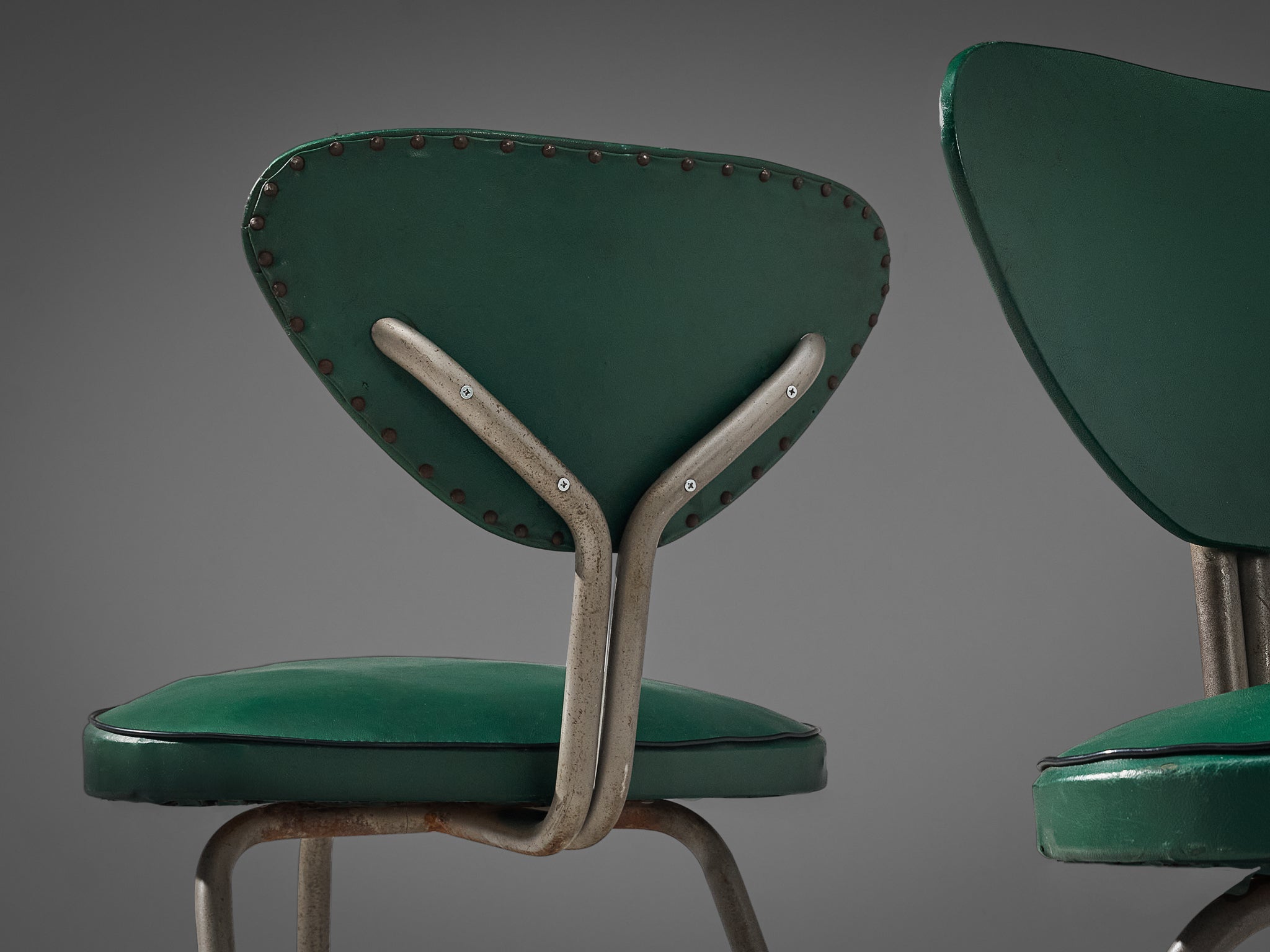 Pair of Tripod Chairs in Steel and Green Leatherette seating Morentz