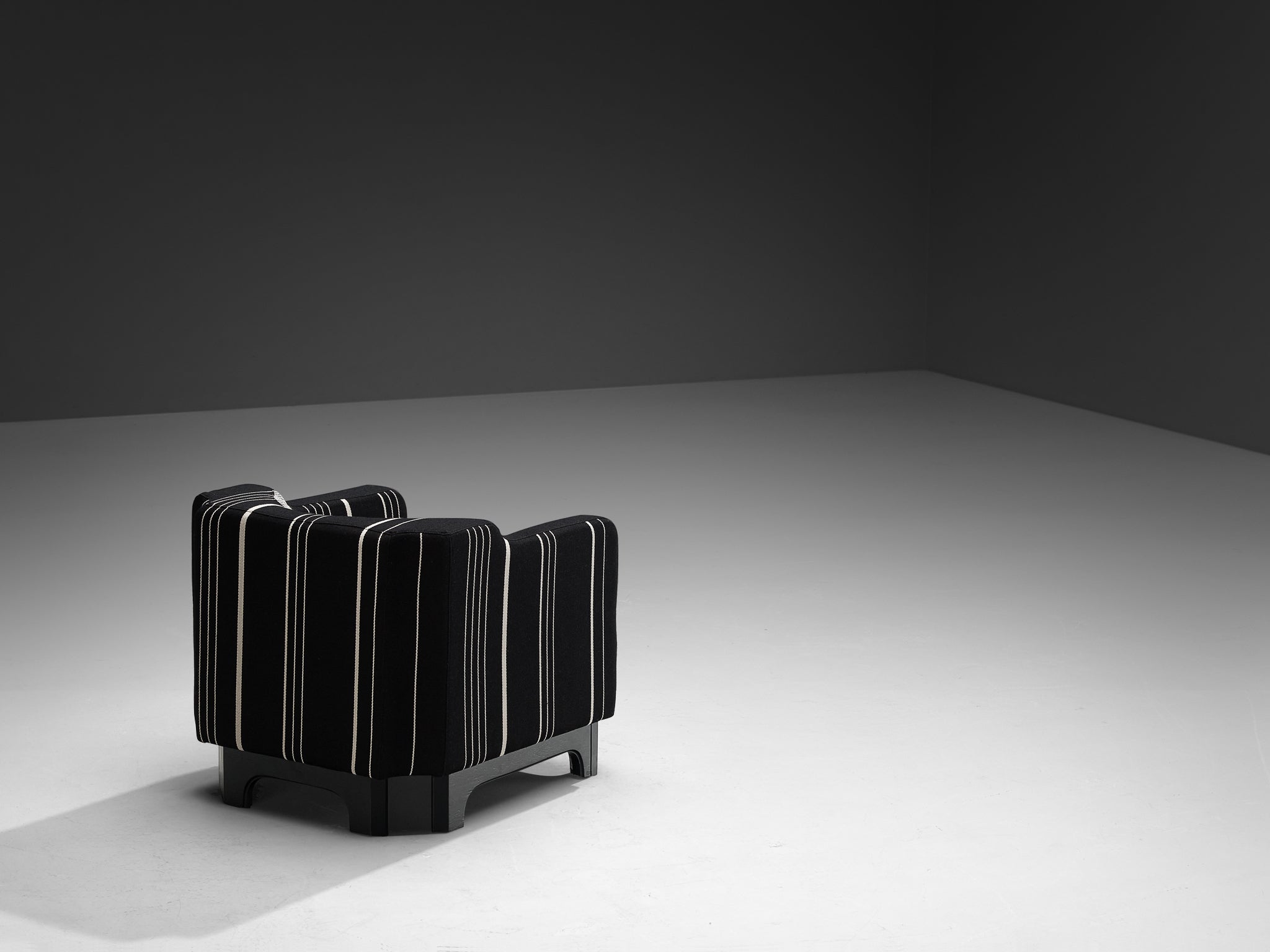 1950s Mid-Century Modern Pair of Italian Club Chairs in Black White Fabric Seating Morentz