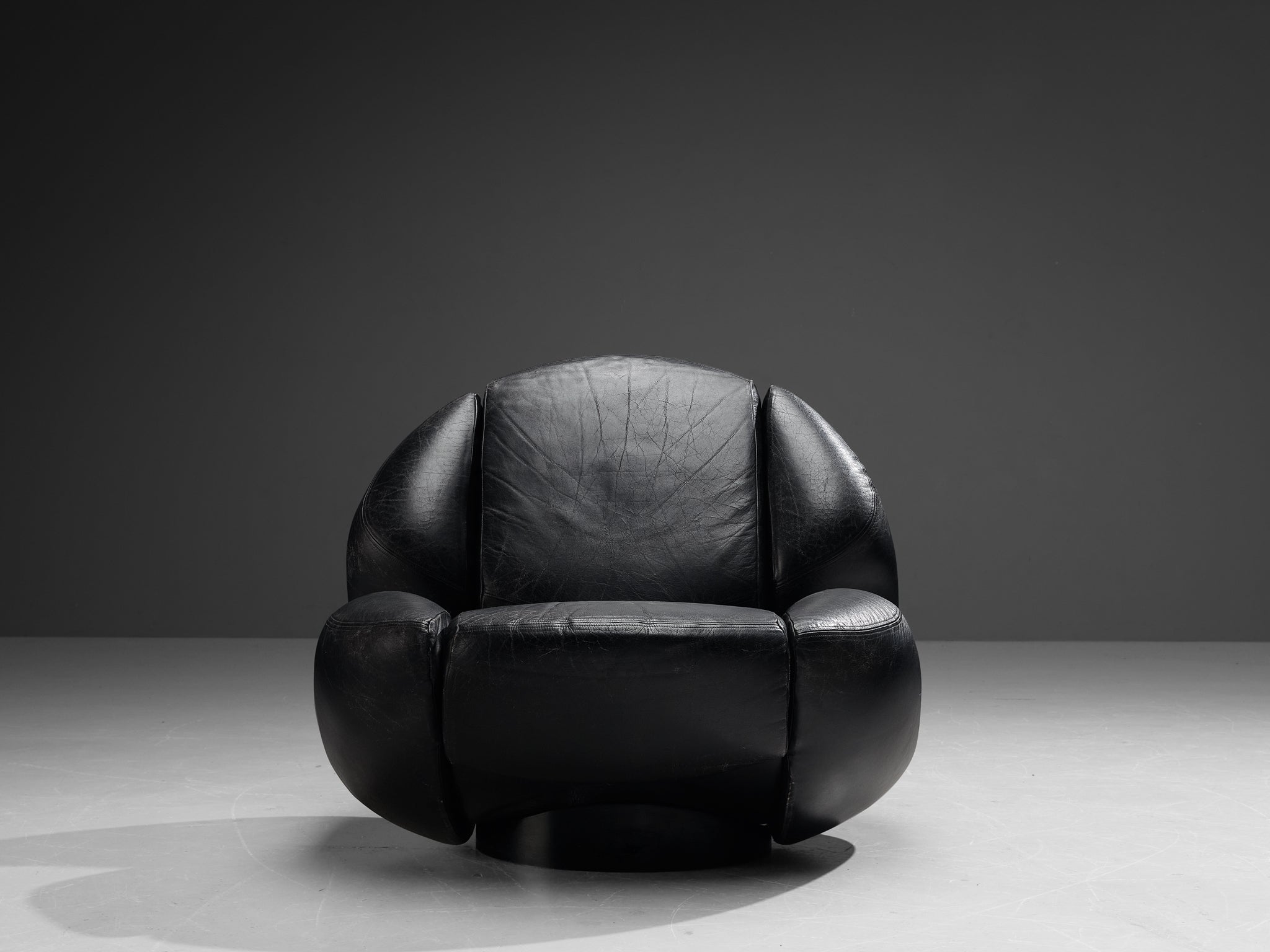 Mario Marenco for Comfortline 'Nova' Lounge Chair in Black Leather seating Morentz