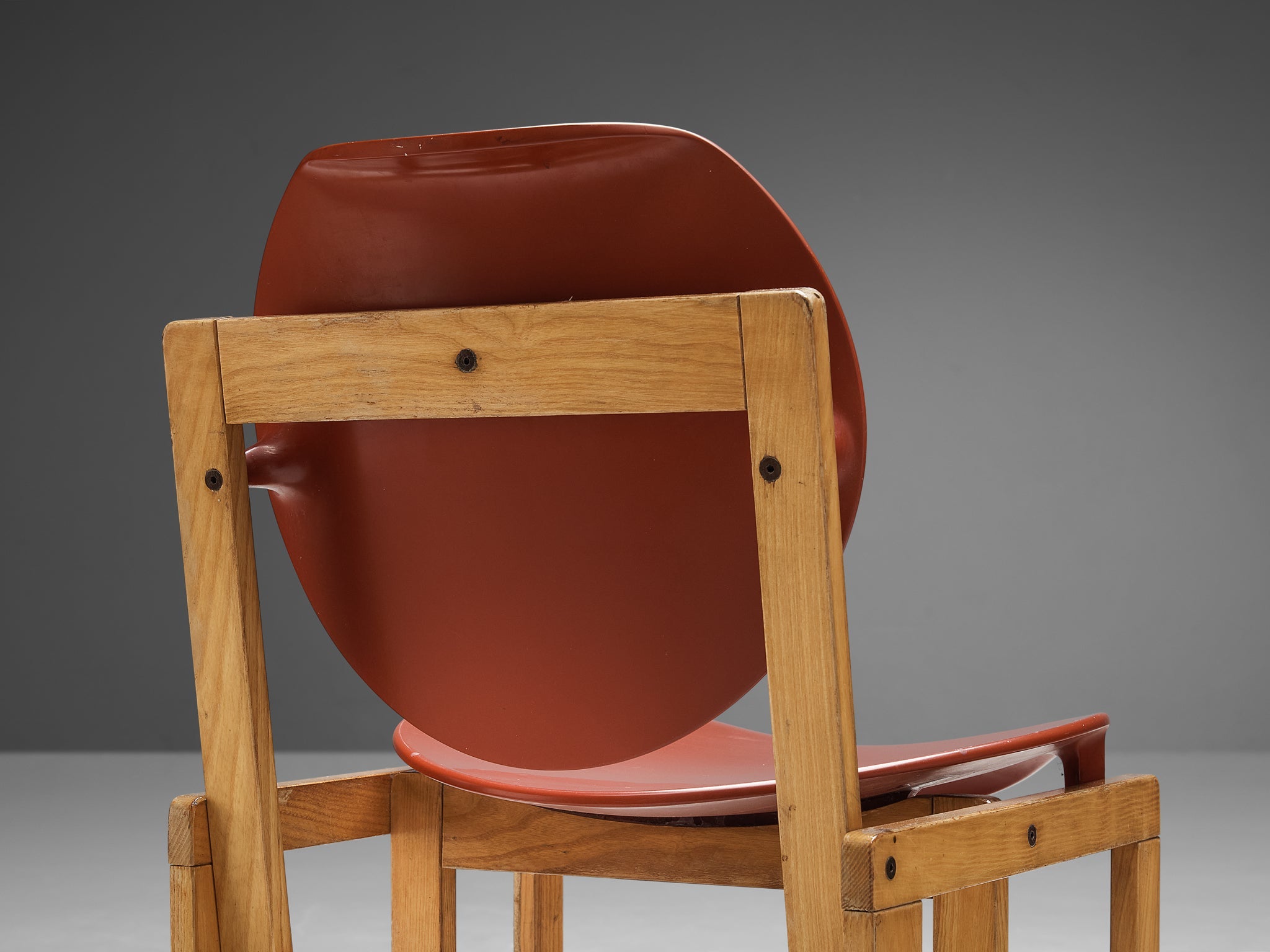 Giuseppe Davanzo Set of Eight Dining Chairs 'Serena' in Elm seating Morentz