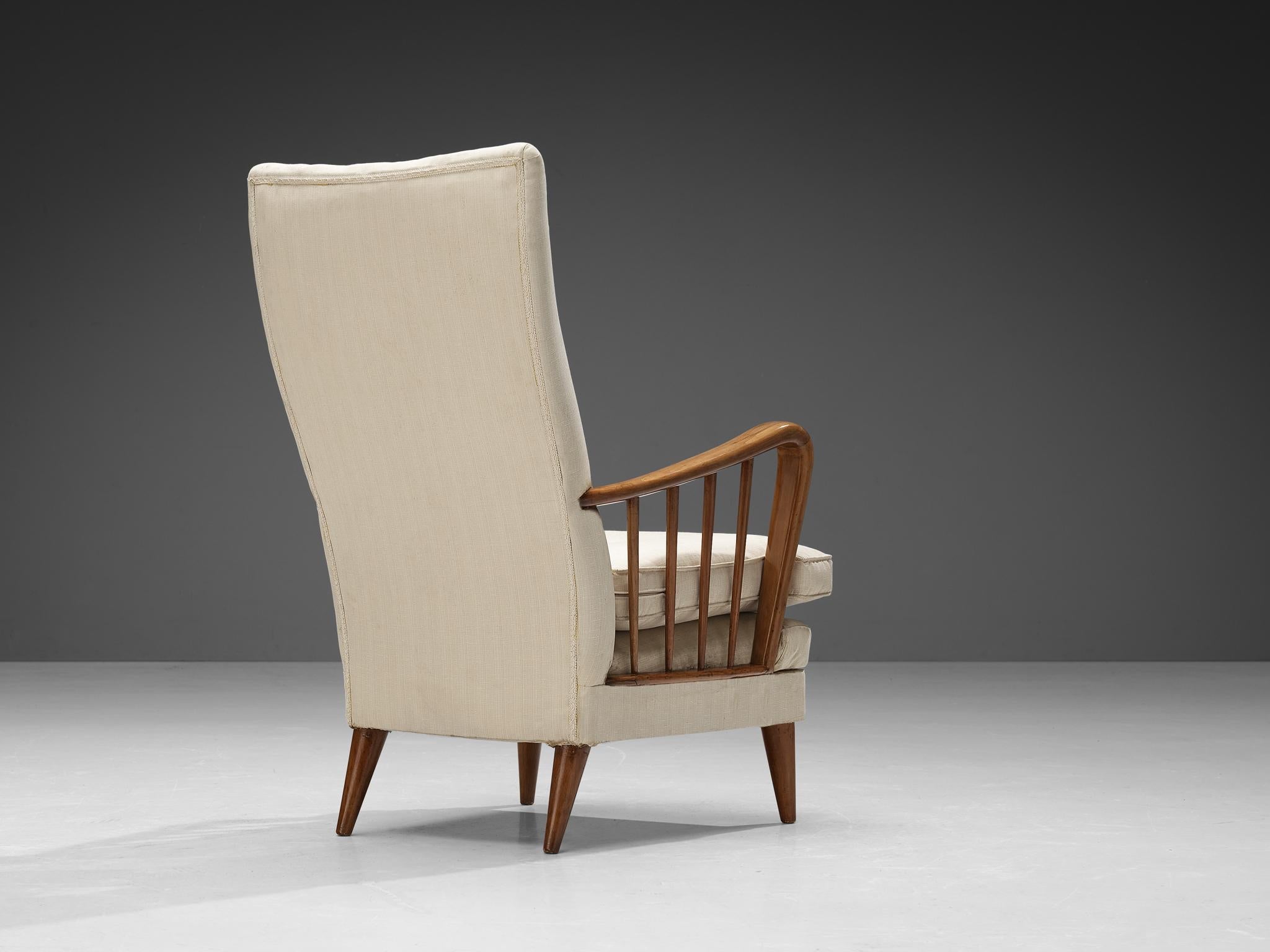 Osvaldo Borsani Pair of Lounge Chairs in Walnut