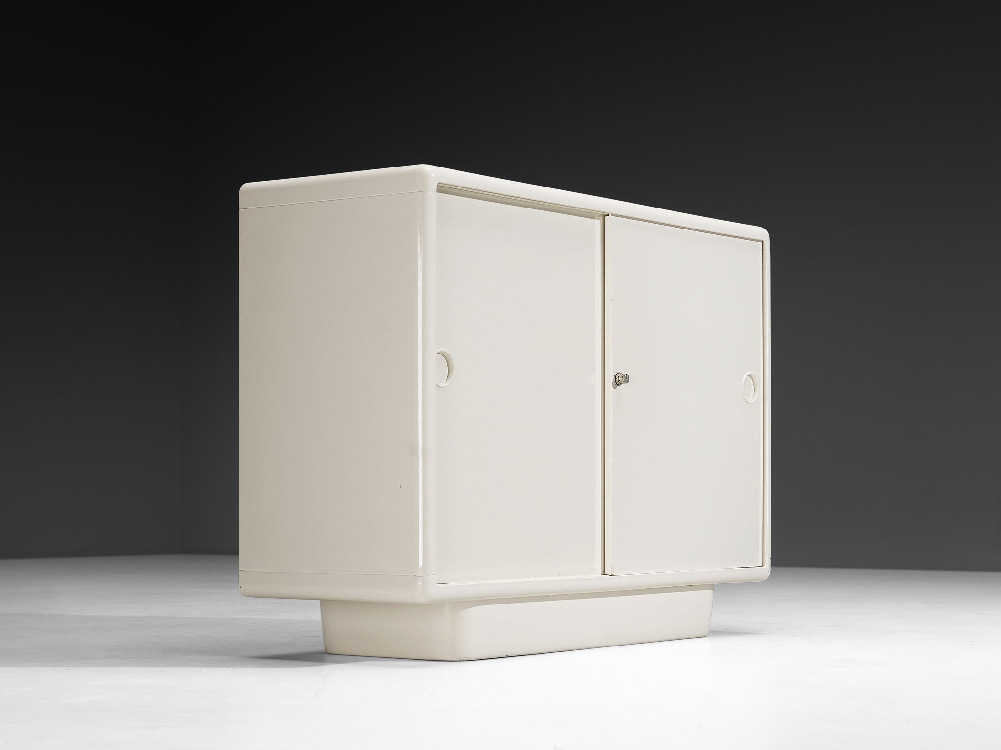 Ernest Igl for Wilhelm Werndl Cabinet in Off-White Polyurethane Case pieces and storage cabinets Morentz