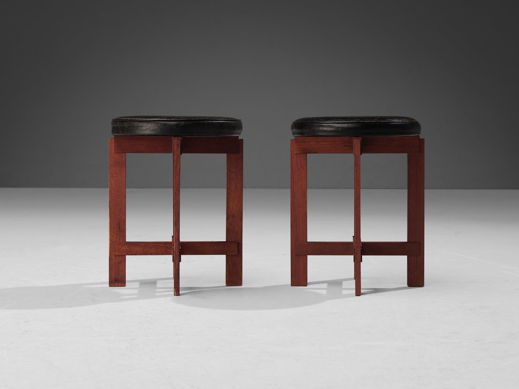 Uno & Östen Kristiansson Pair of Stools in Leather and Teak seating Morentz
