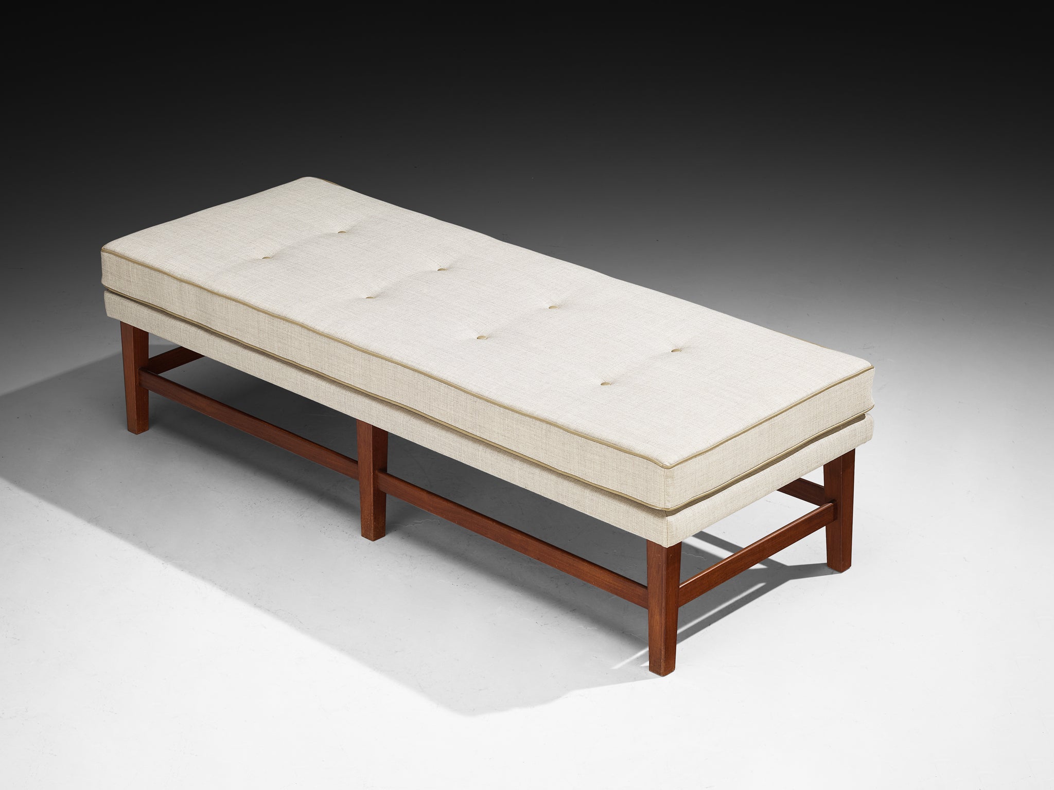 Mid-Century Modern Daybed in Mahogany Seating Morentz
