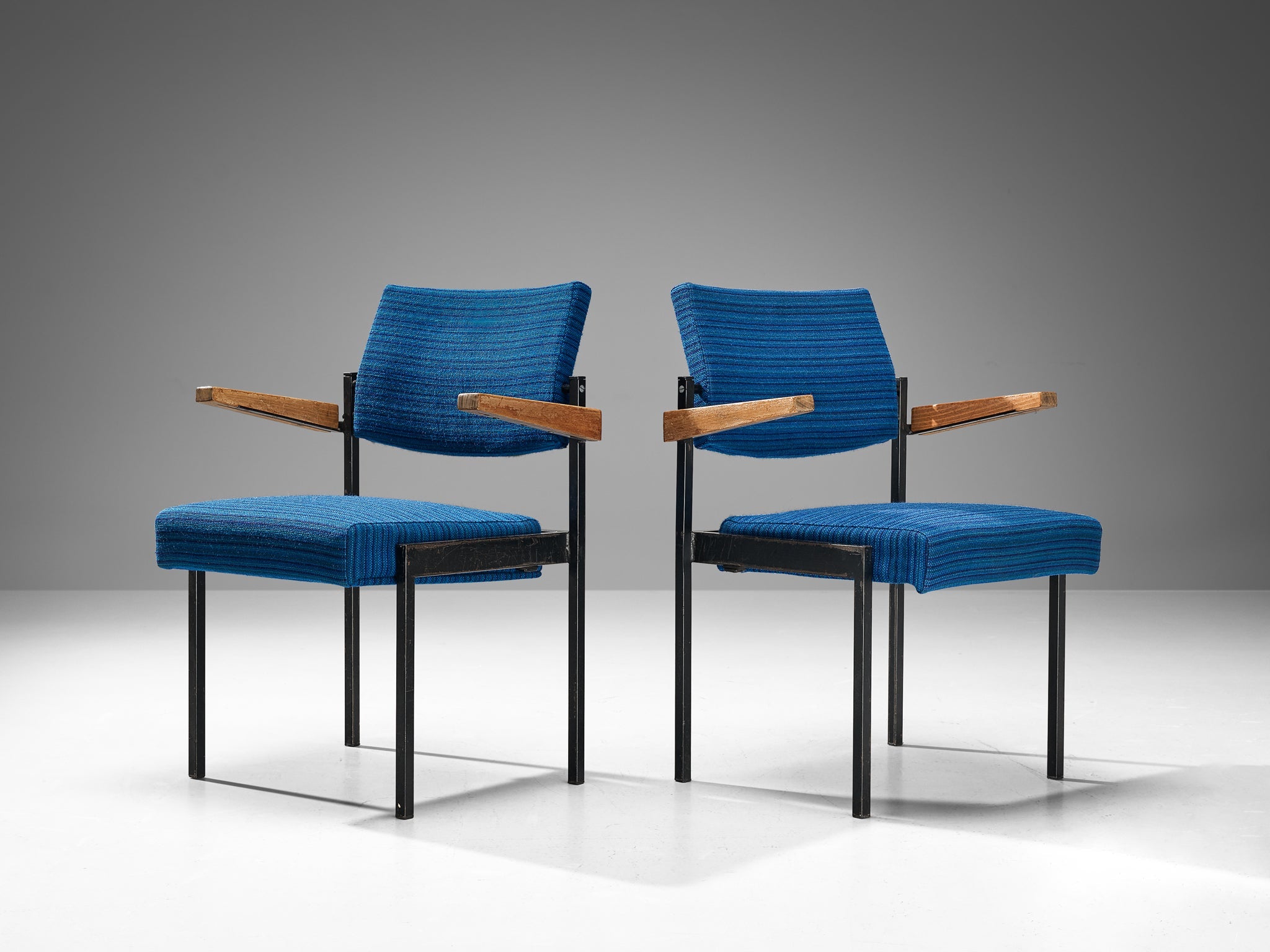 Pair of Stackable Armchairs in Blue Upholstery and Black Metal Frame seating Morentz