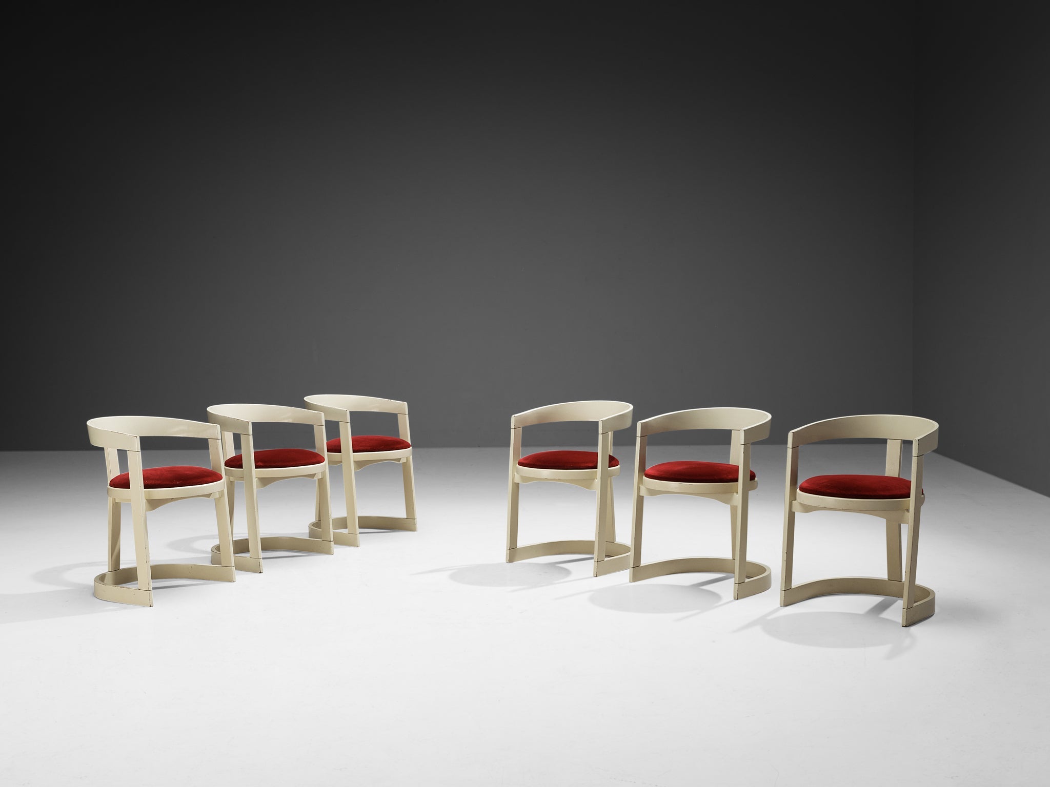 Italian Set of Six Dining Chairs in Red Velvet and White Lacquered Wood seating Morentz