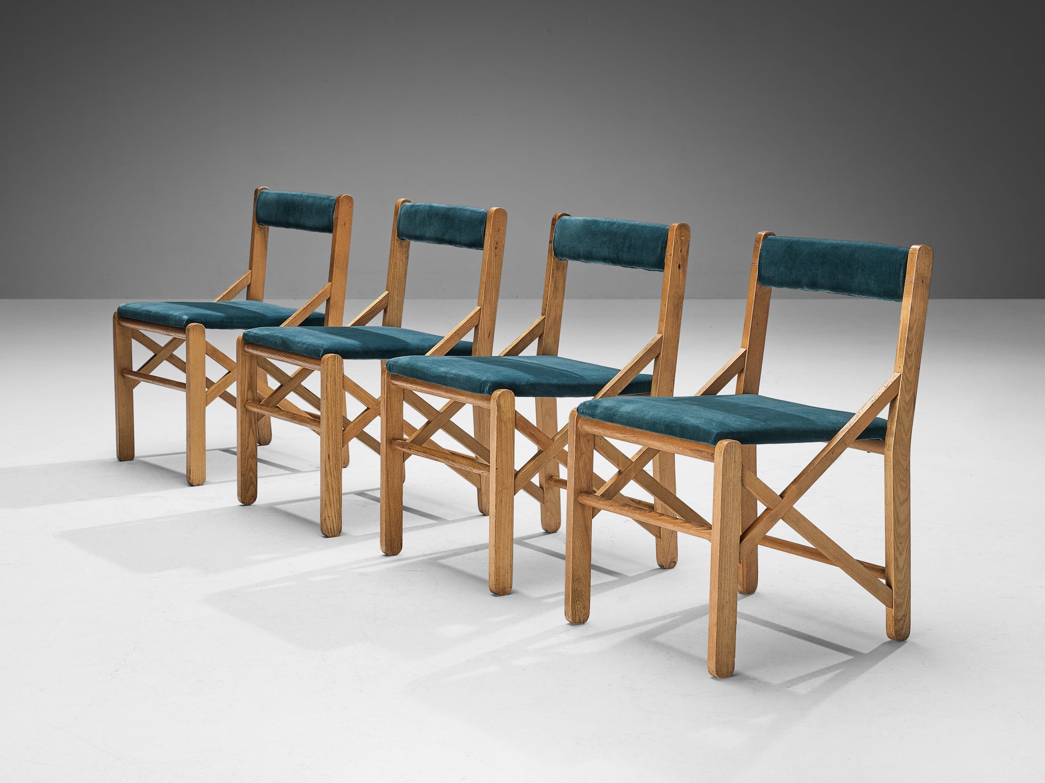 Italian Set of Four Dining Chairs With Structural Frames in Oak seating Morentz