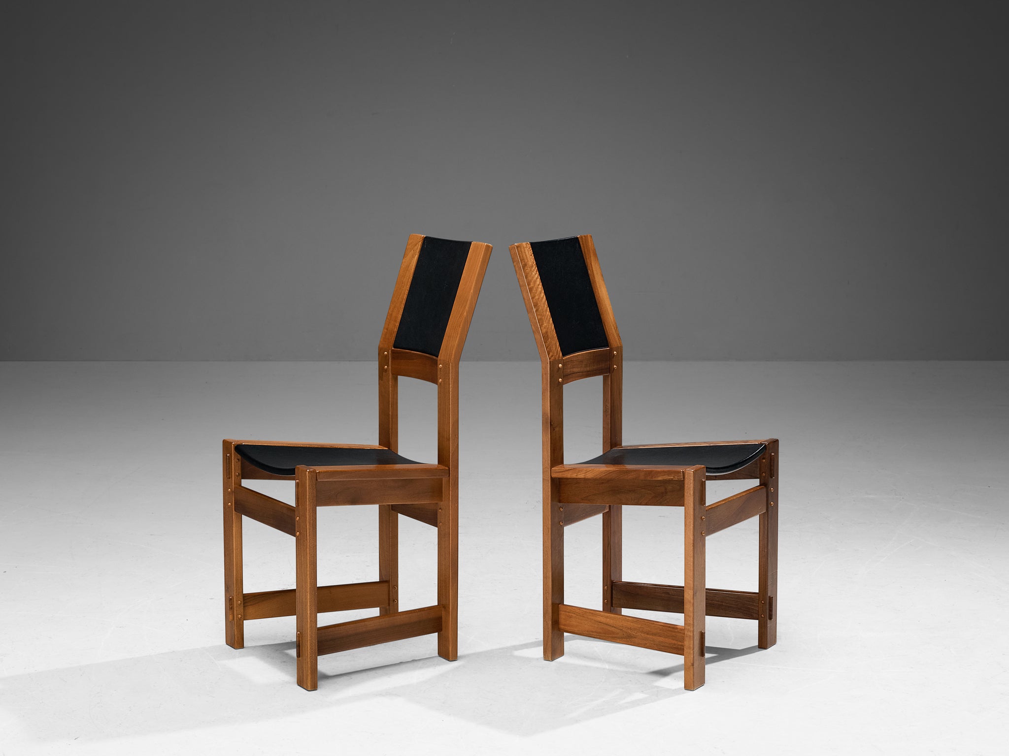 Giuseppe Rivadossi Set of Six Dining Chairs in Walnut and Black Upholstery Seating Morentz