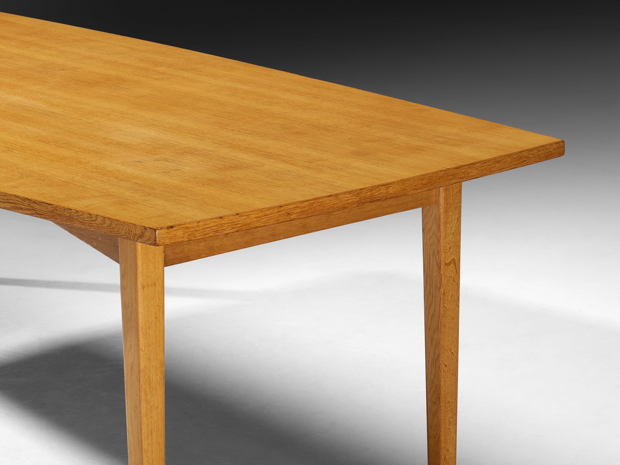 1960s Danish Extendable Dining Table in Oak Tables Morentz