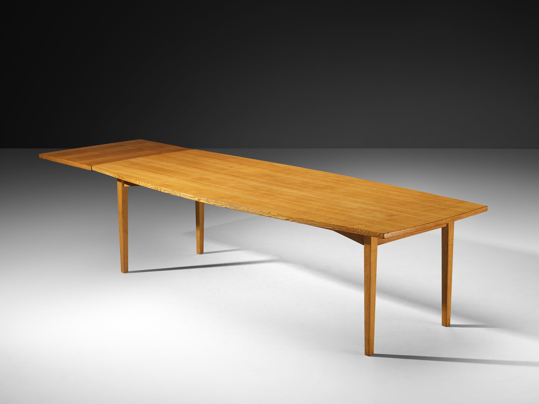 1960s Danish Extendable Dining Table in Oak Tables Morentz