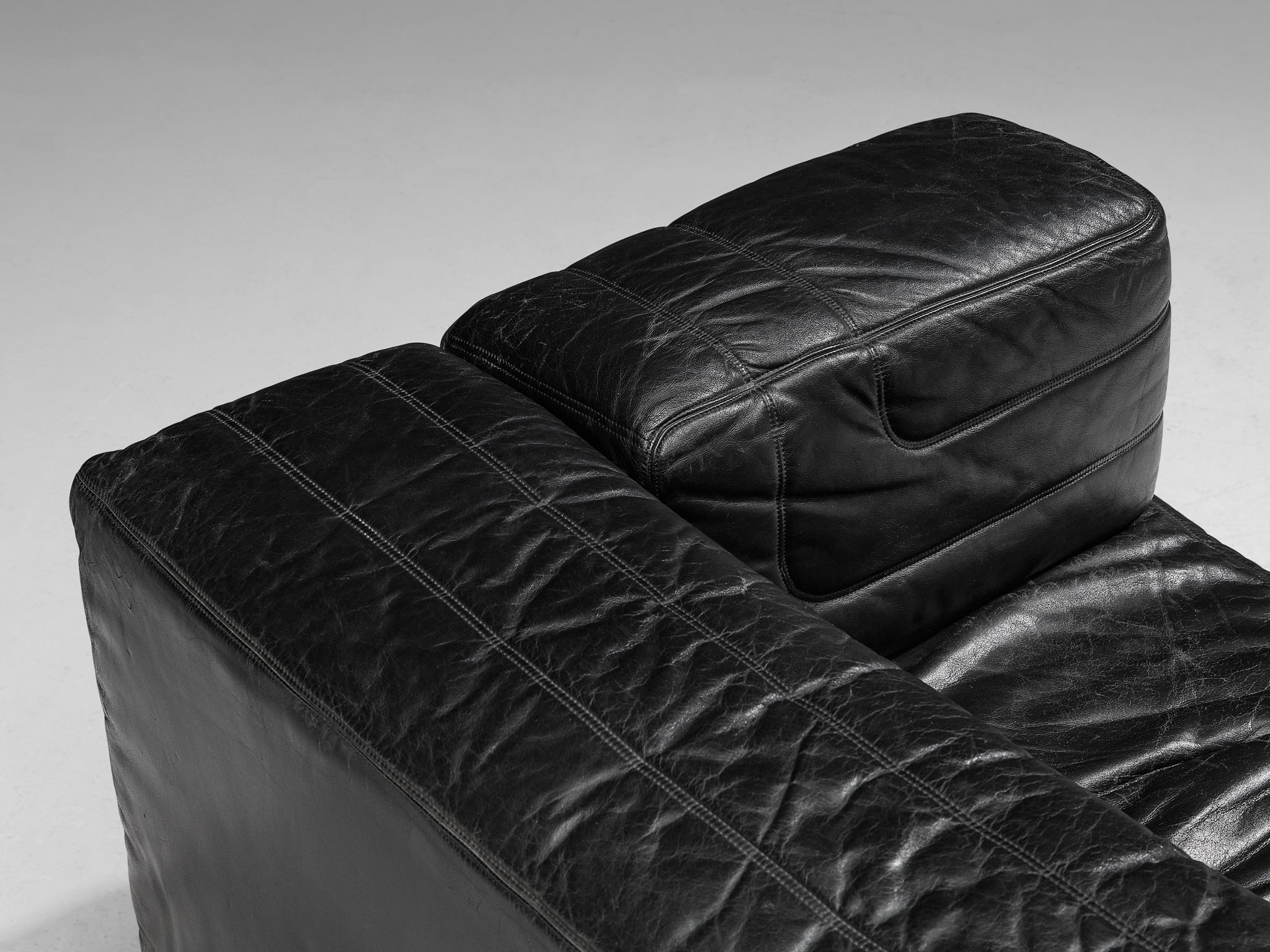 Italian Pair of Cubic Lounge Chairs in Black Leather seating Morentz