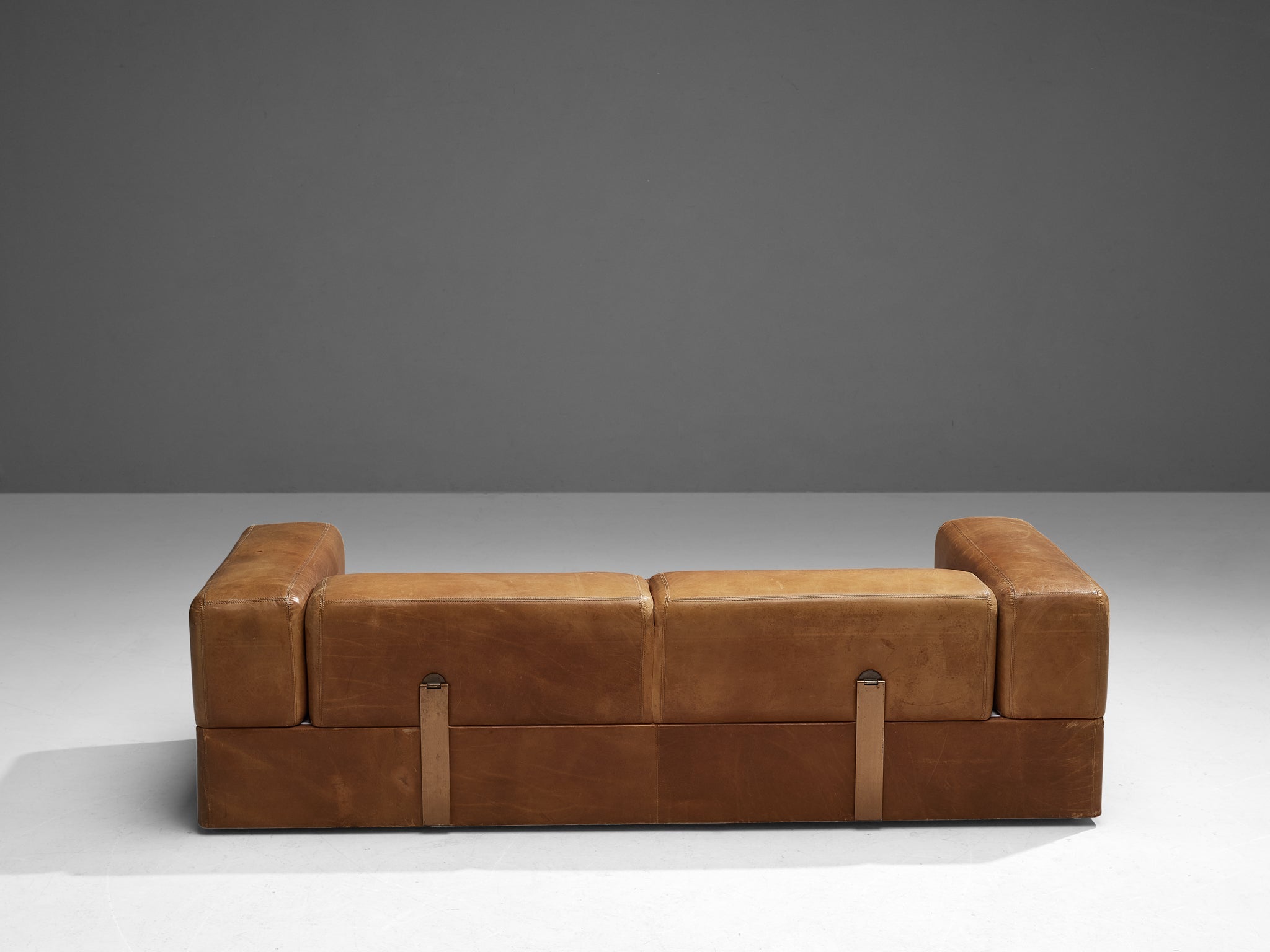 Tito Agnoli for Cinova Daybed Sofa in Cognac Leather seating Morentz