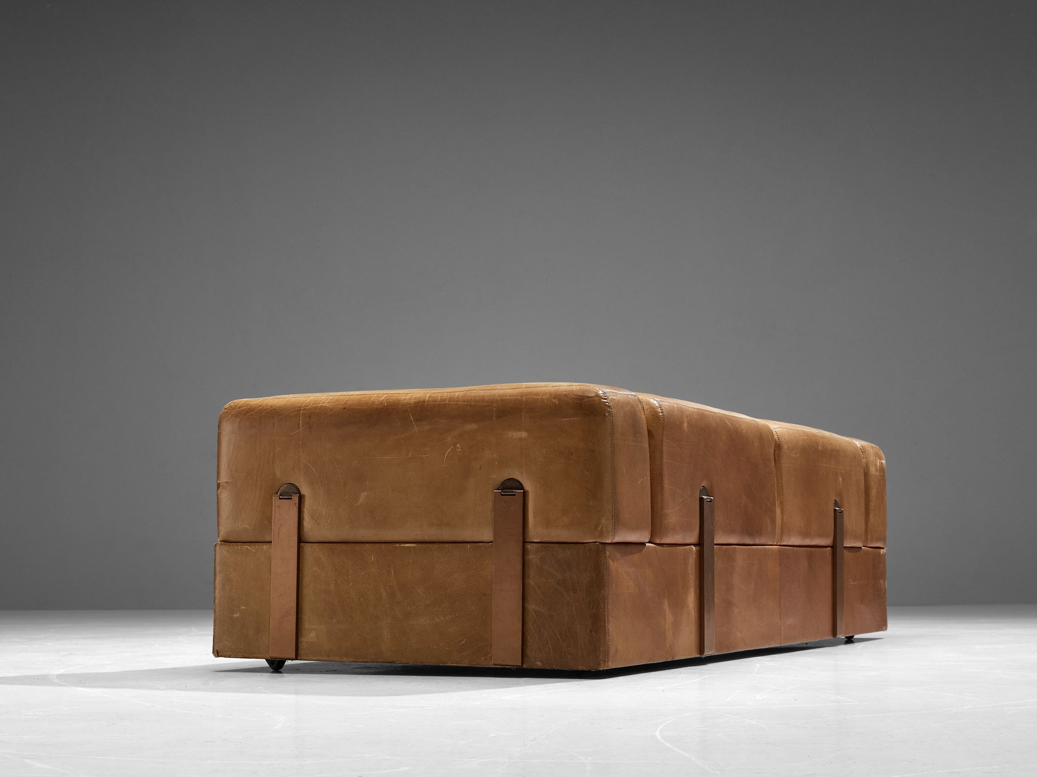 Tito Agnoli for Cinova Daybed Sofa in Cognac Leather seating Morentz
