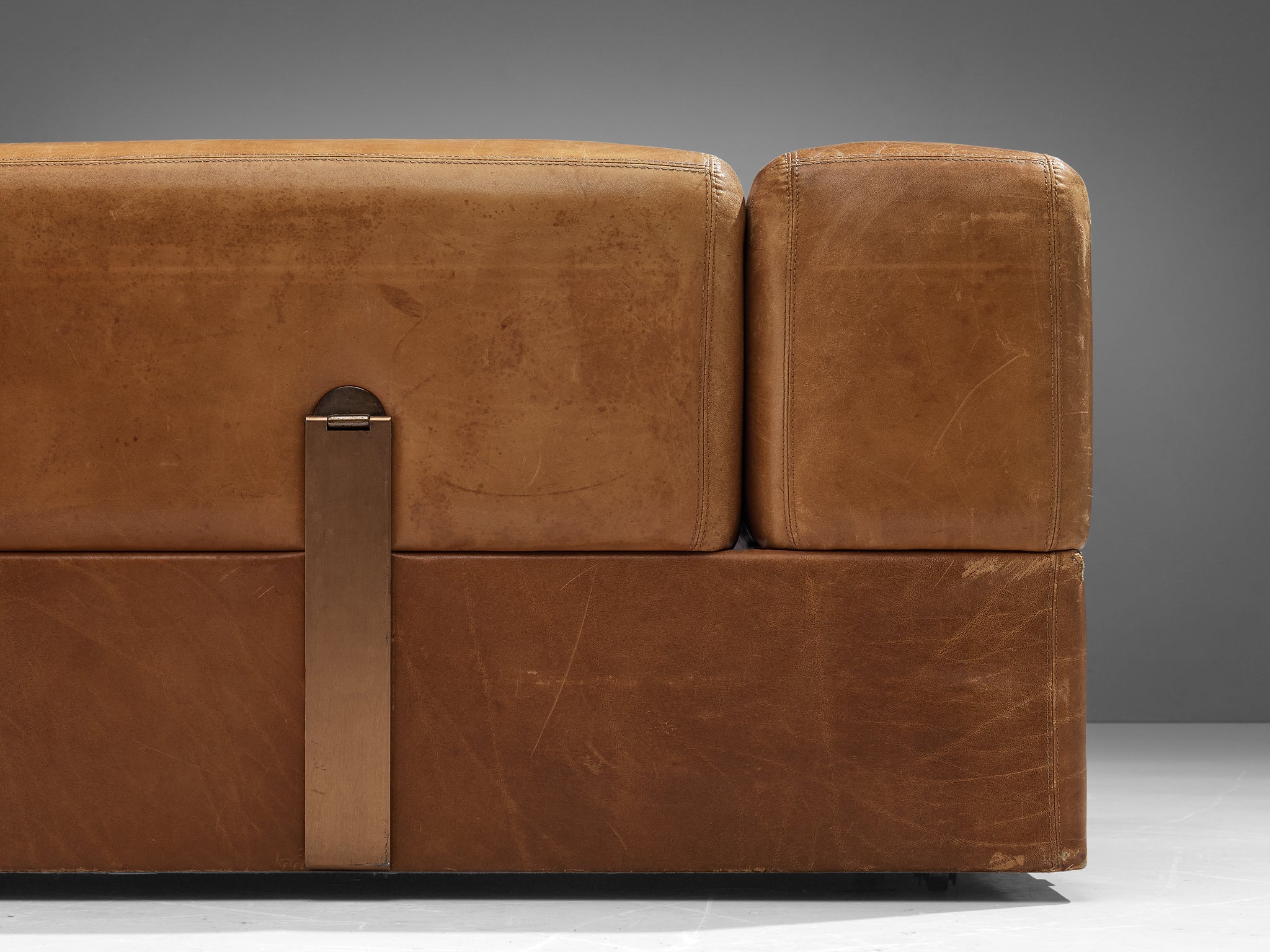 Tito Agnoli for Cinova Daybed Sofa in Cognac Leather seating Morentz