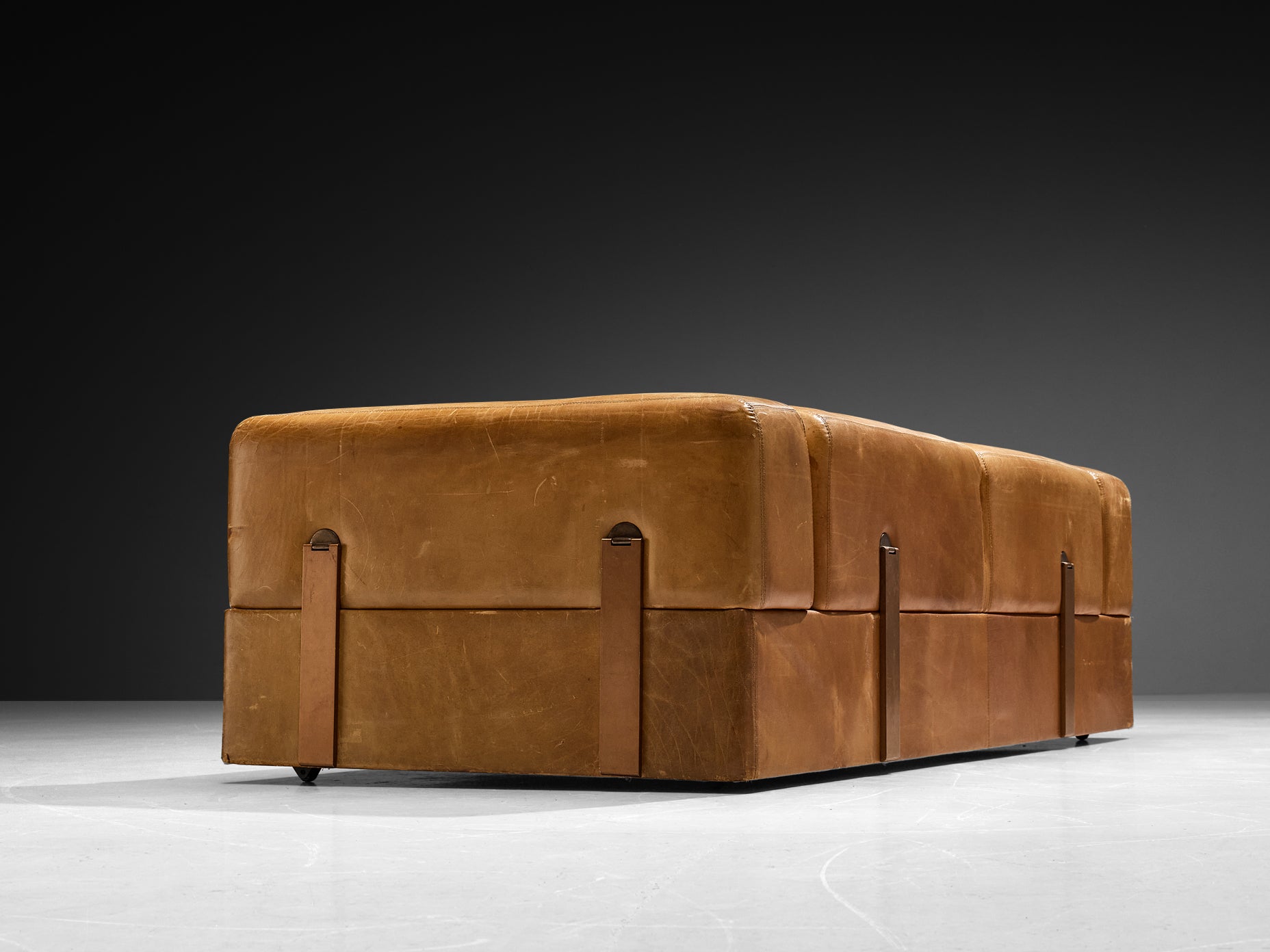 Tito Agnoli for Cinova Daybed Sofa in Cognac Leather Seating Morentz