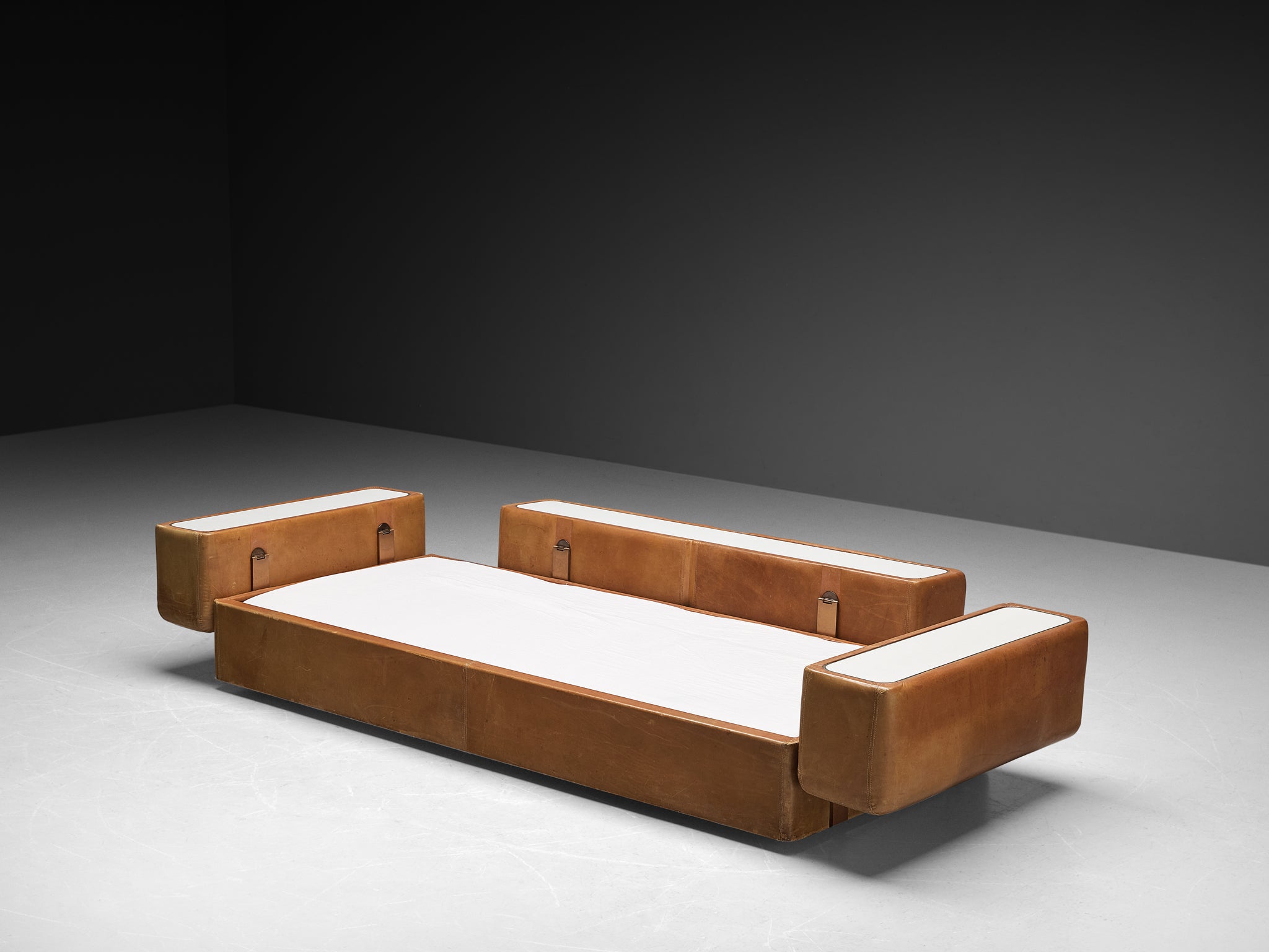 Tito Agnoli for Cinova Daybed Sofa in Cognac Leather Seating Morentz