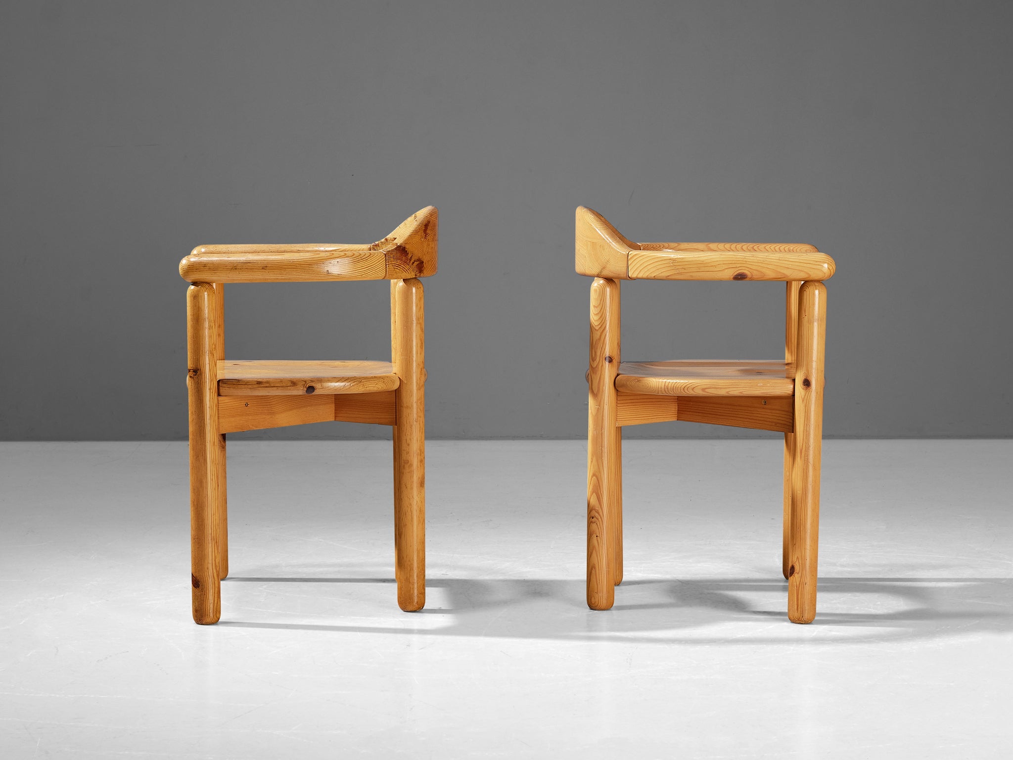 Rainer Daumiller Pair of Dining Chairs in Pine seating Morentz