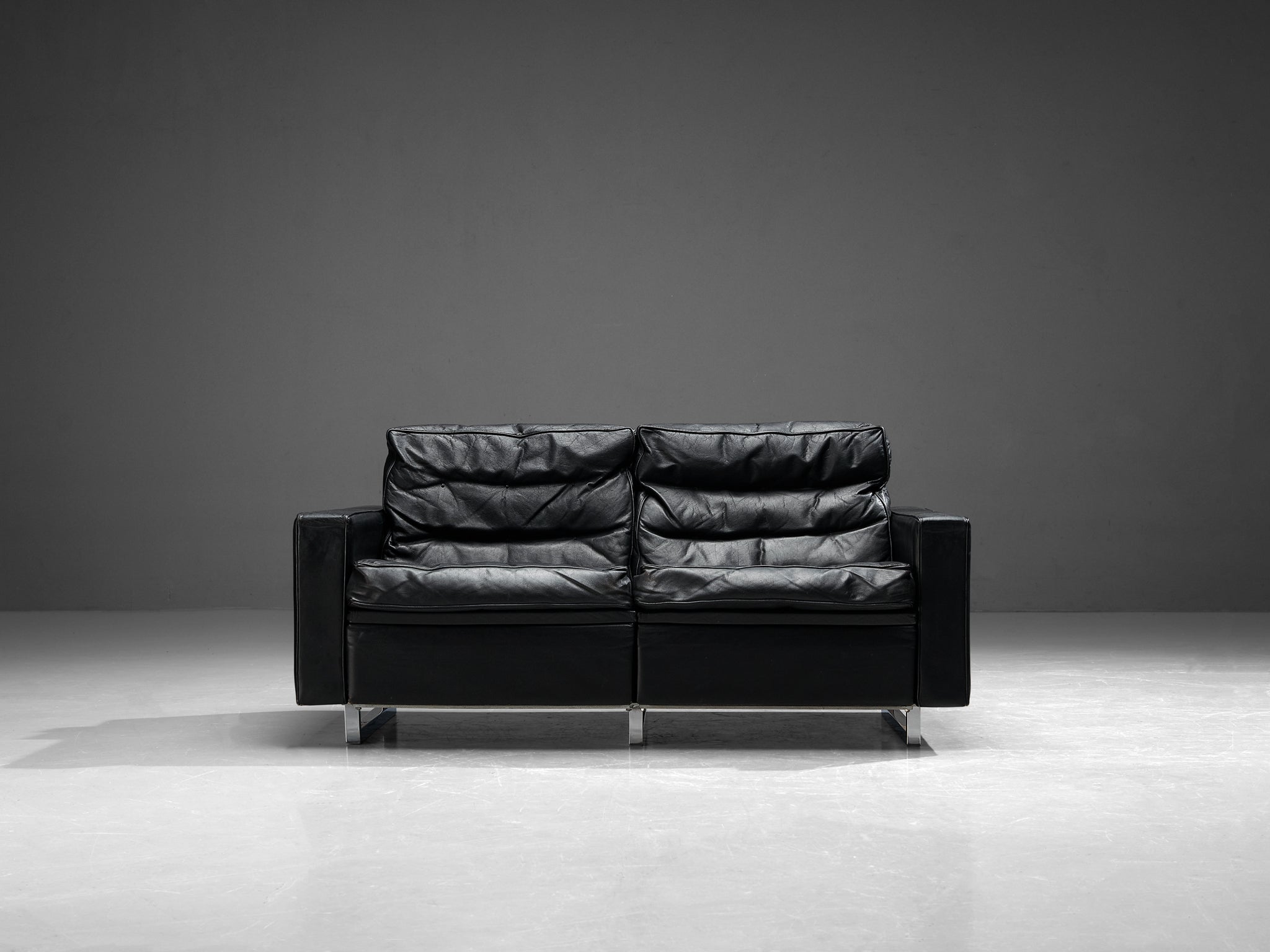 Two Seat Sofa in Black Leather seating Morentz