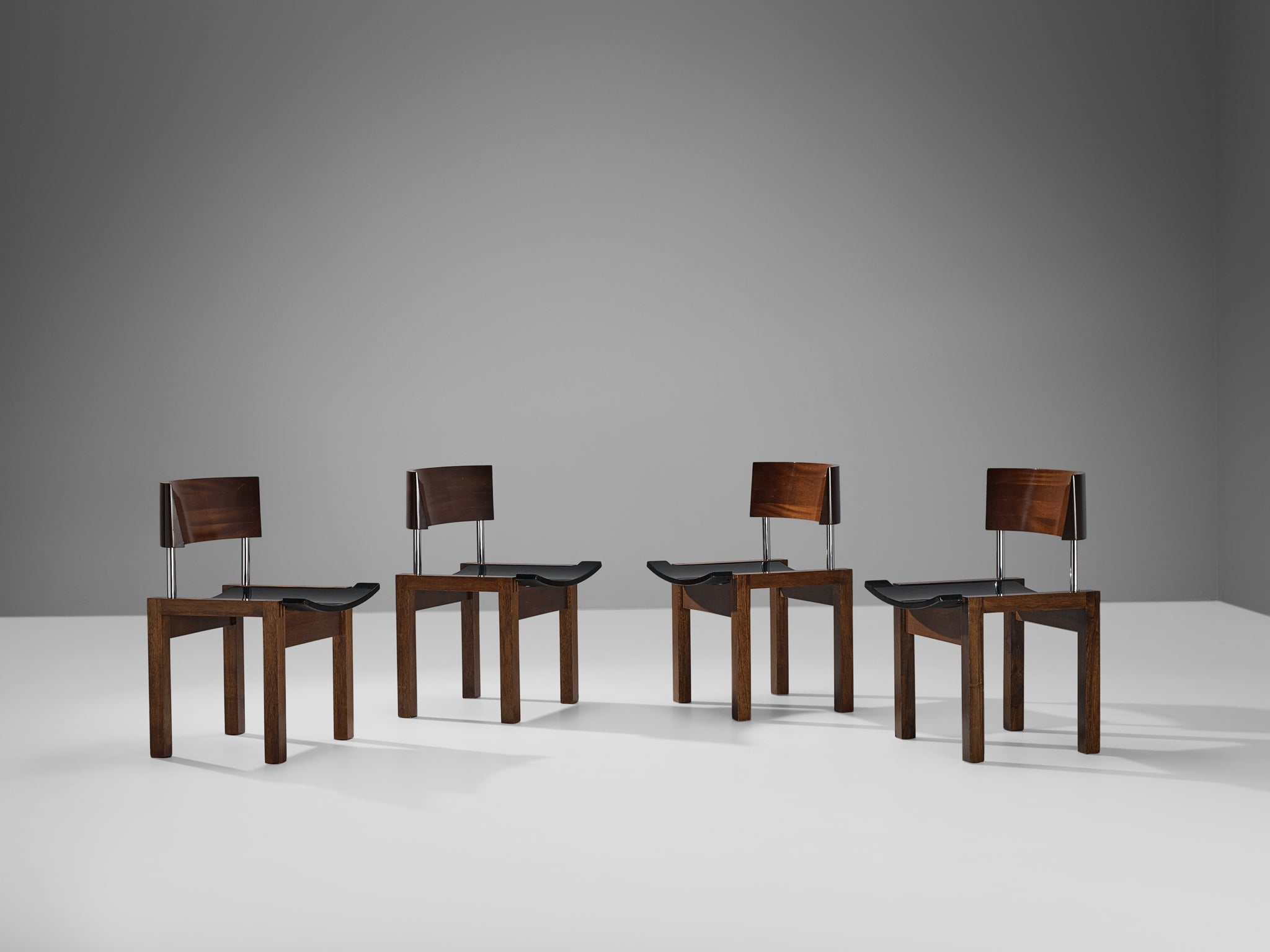 Italian Set of Four Dining Chairs in Wood and Metal seating Morentz