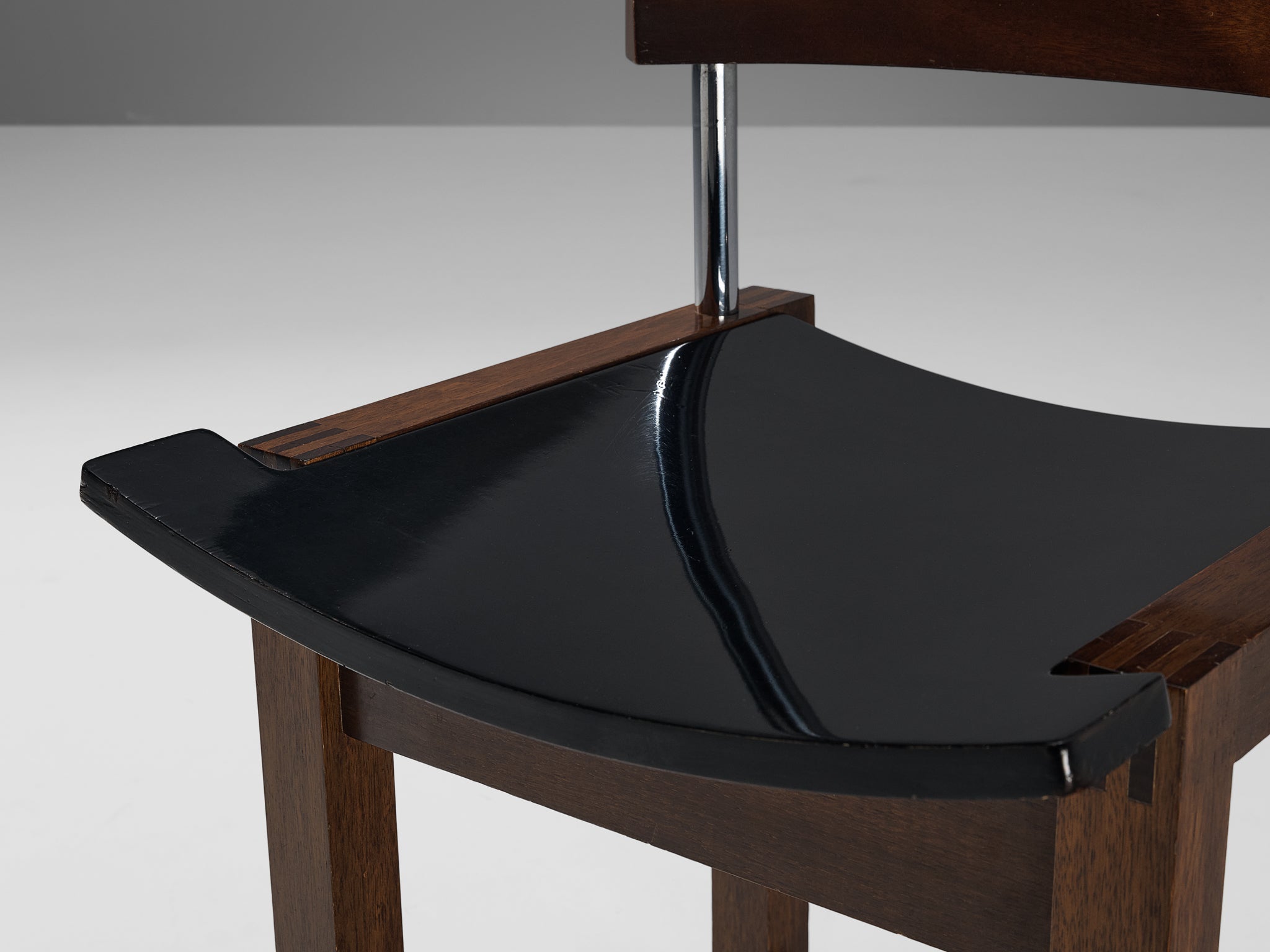 Italian Set of Four Dining Chairs in Wood and Metal seating Morentz