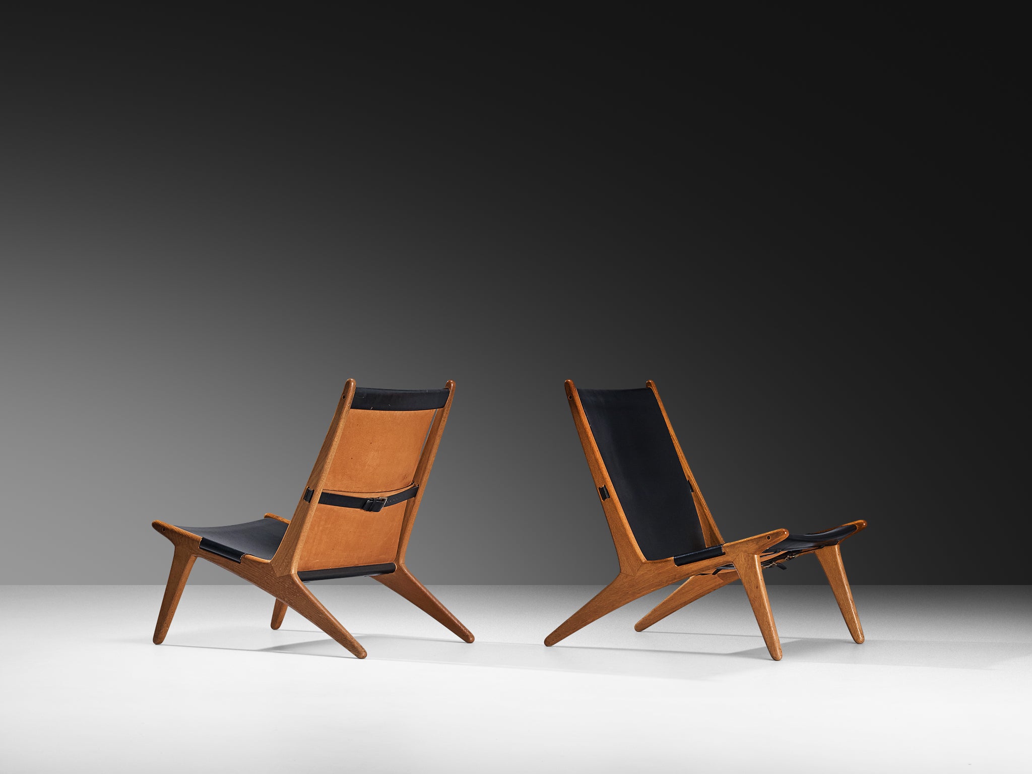 Uno & Östen Kristiansson for Luxus Pair of Hunting Chairs in Leather Seating Morentz