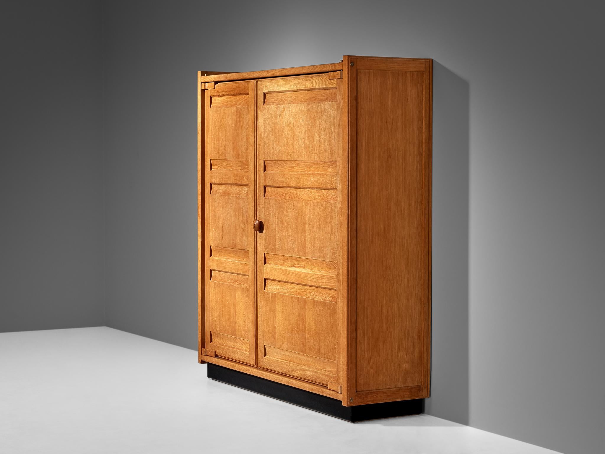 Guillerme & Chambron Large Cabinet or Wardrobe in Solid Oak case pieces and storage cabinets Morentz