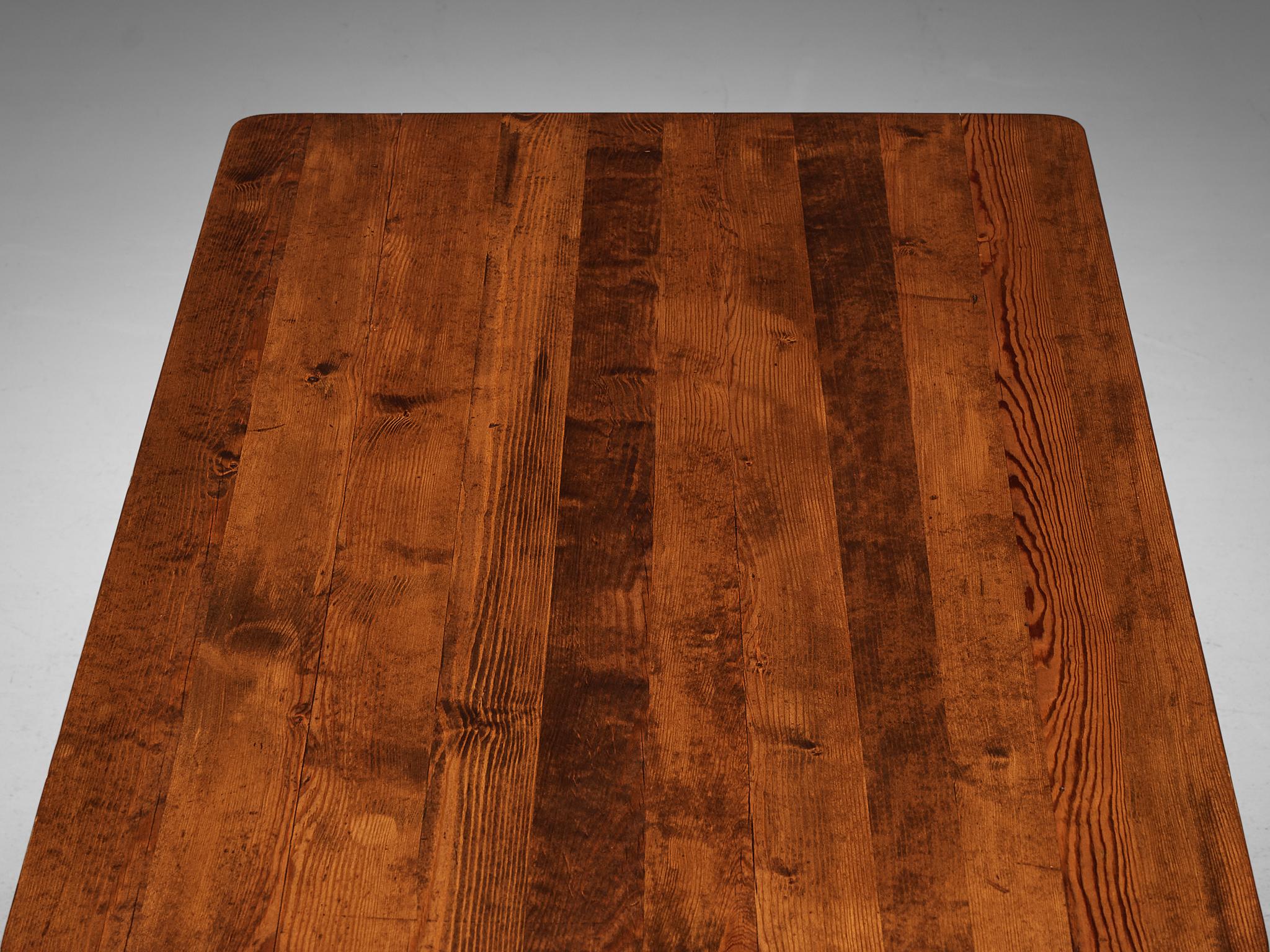 Scandinavian Rustic Dining Table in Pine tables Morentz