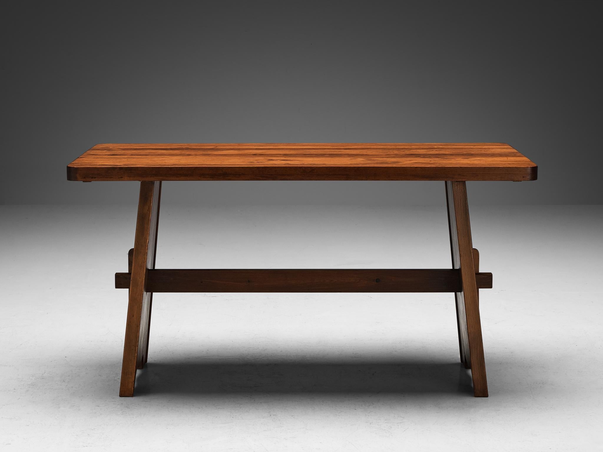 Scandinavian Rustic Dining Table in Pine tables Morentz