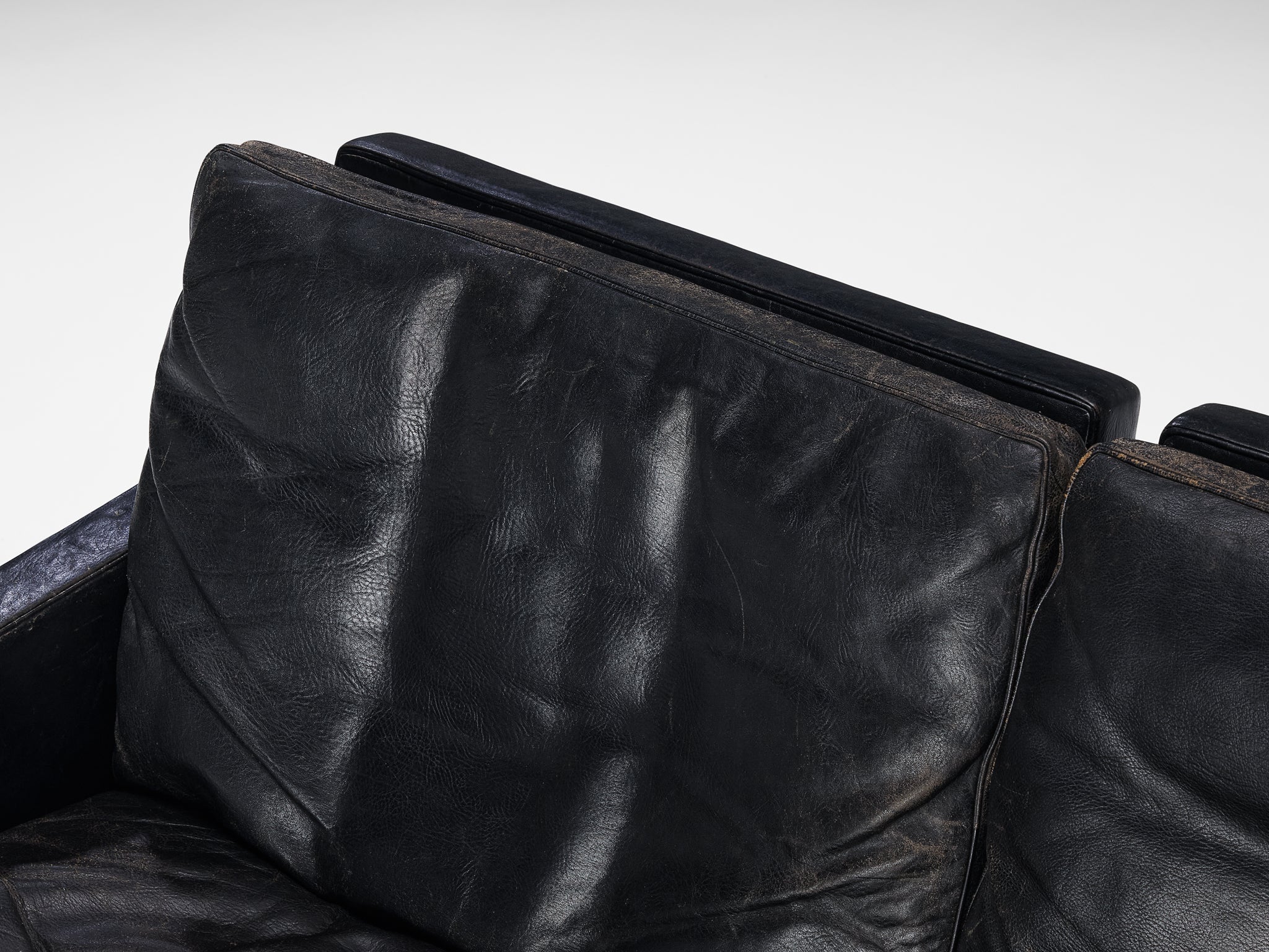 Poul Kjaerholm 'PK31' Sofa in Black Leather seating Morentz