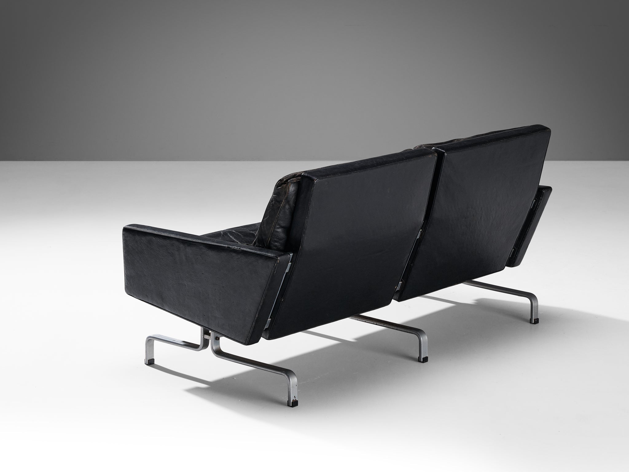Poul Kjaerholm 'PK31' Sofa in Black Leather seating Morentz