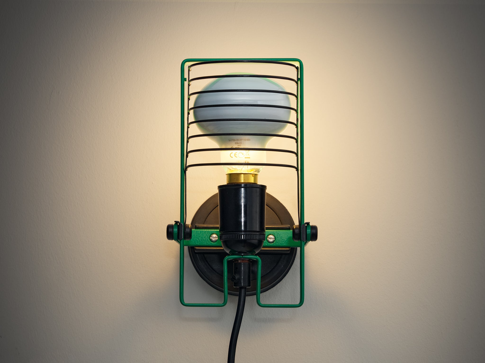Ernesto Gismondi for Artemide 'Sintesi Faretto' Wall Light in Green Lighting Morentz