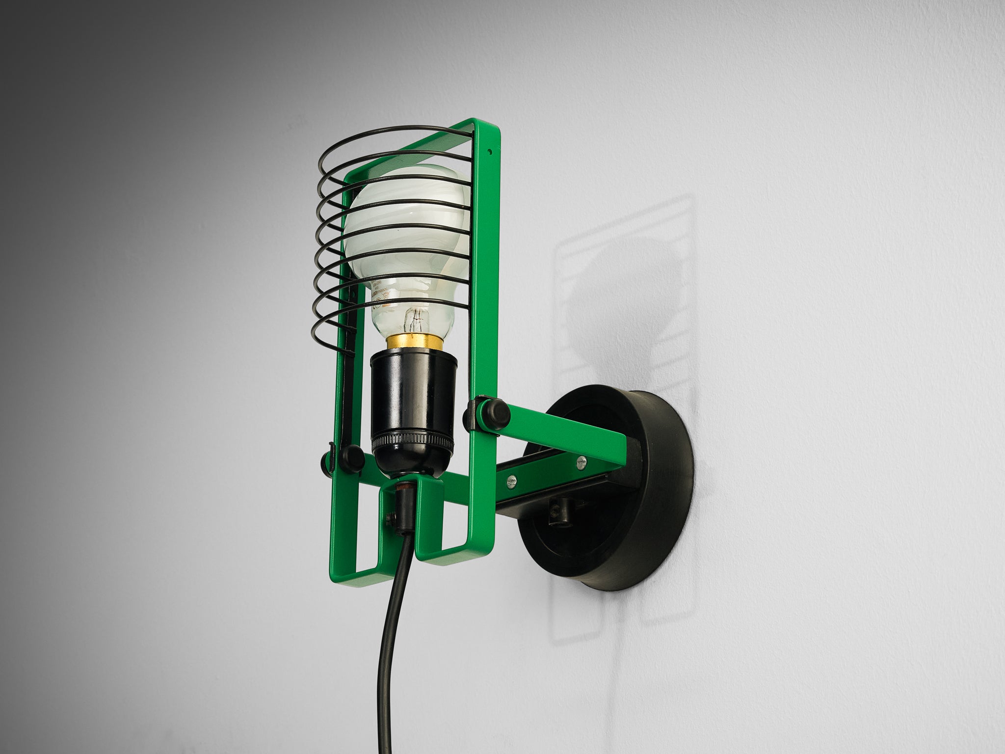 Ernesto Gismondi for Artemide 'Sintesi Faretto' Wall Light in Green Lighting Morentz