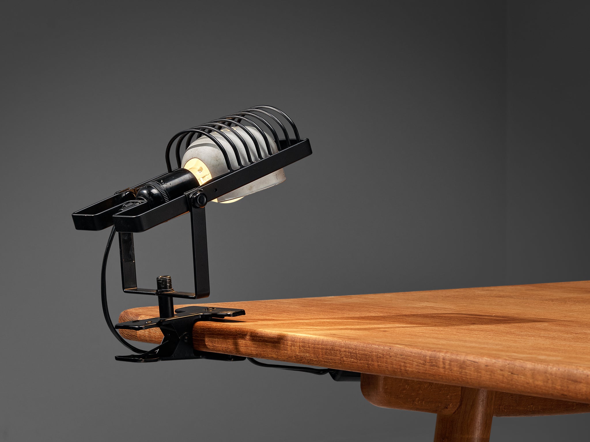 Ernesto Gismondi for Artemide 'Sintesi Faretto Morsetto' Black Clamp Light Lighting Morentz