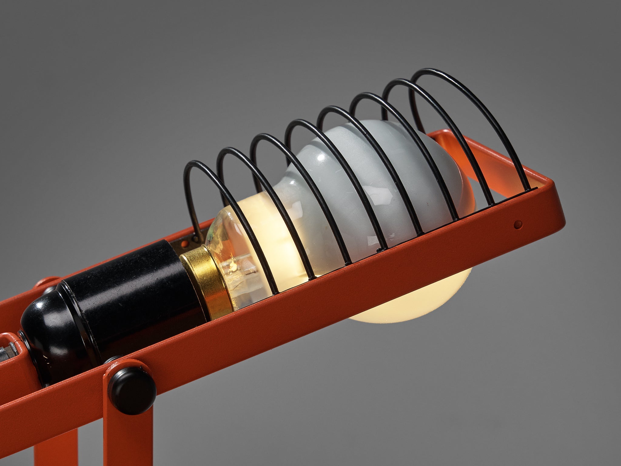 Ernesto Gismondi for Artemide First Edition 'Sintesi' Lamp in Red lighting Morentz