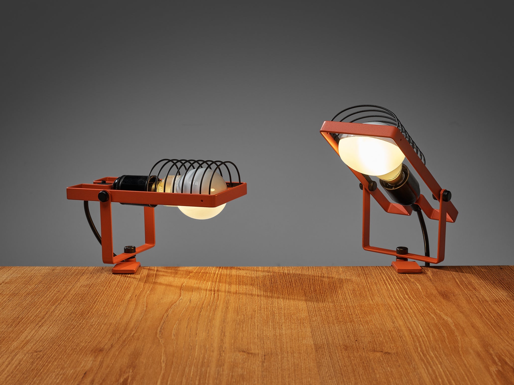 Ernesto Gismondi for Artemide First Edition 'Sintesi' Lamp in Red lighting Morentz