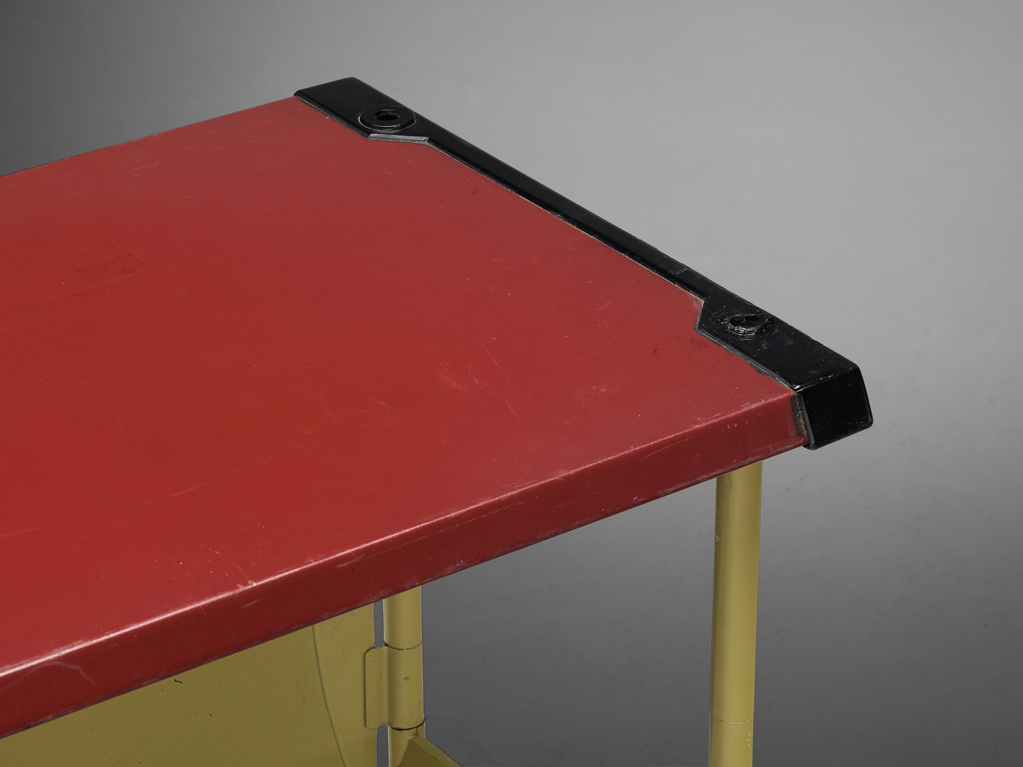 Studio BBPR for Olivetti Small 'Spazio' Desk with Drawers Tables Morentz