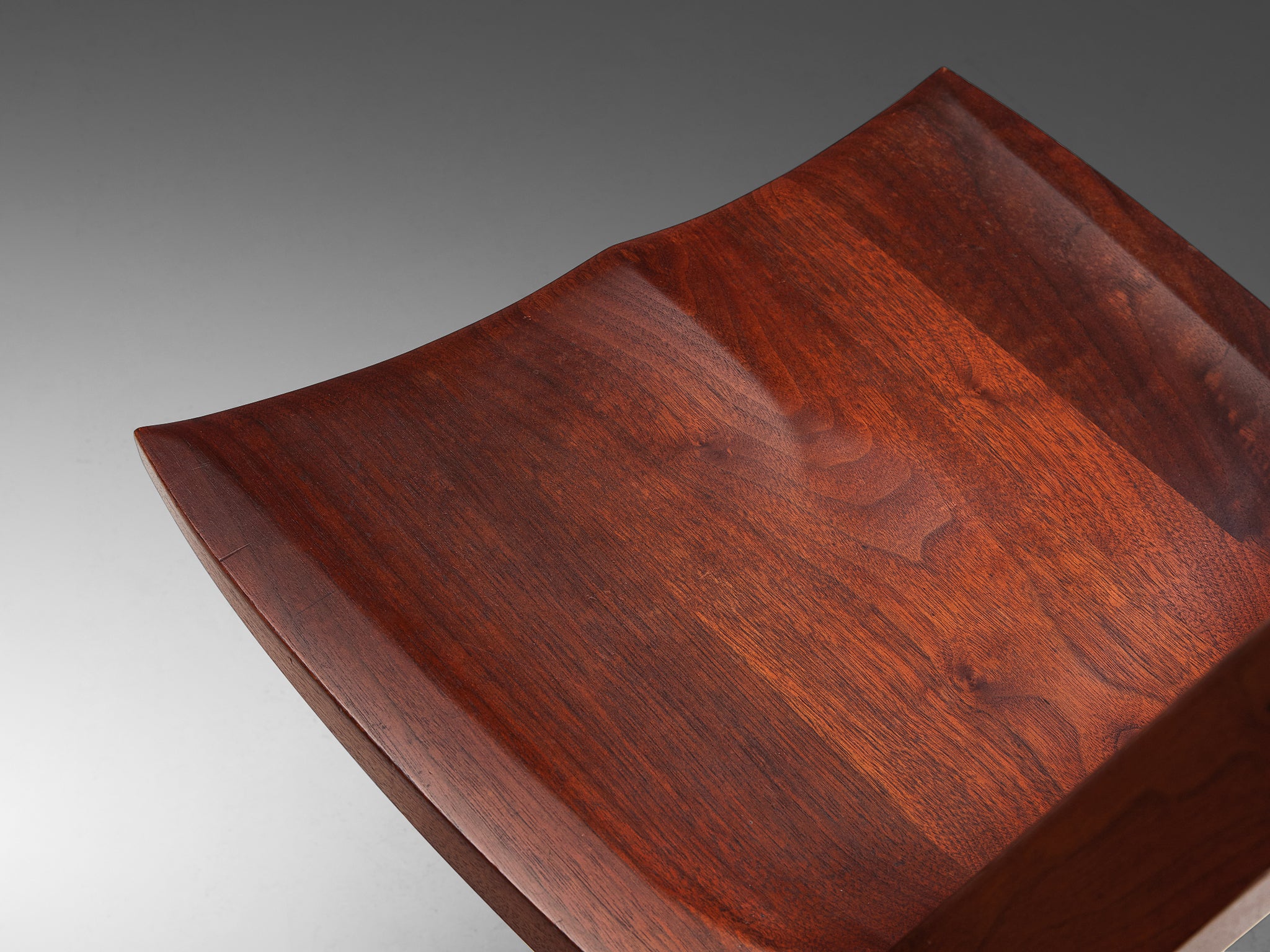 George Nakashima Set of Four 'Conoid' Chairs in Walnut Seating Morentz