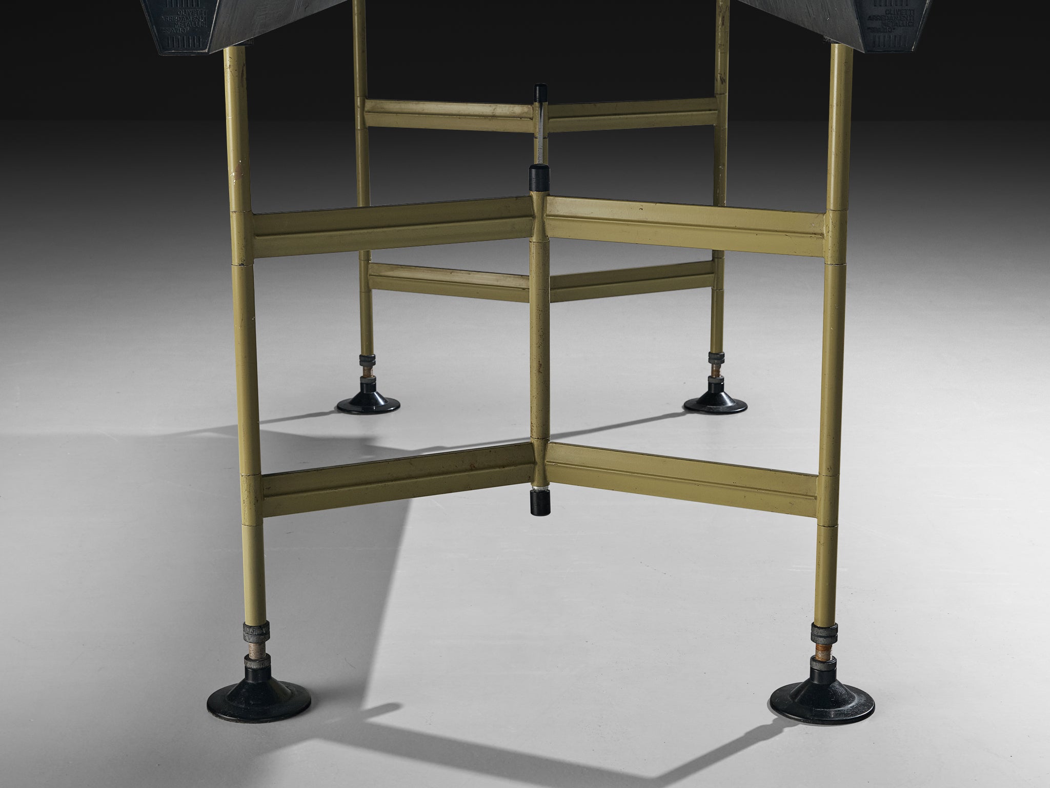 BBPR for Olivetti 'Spazio' Large Dining or Work Table in Steel Tables Morentz