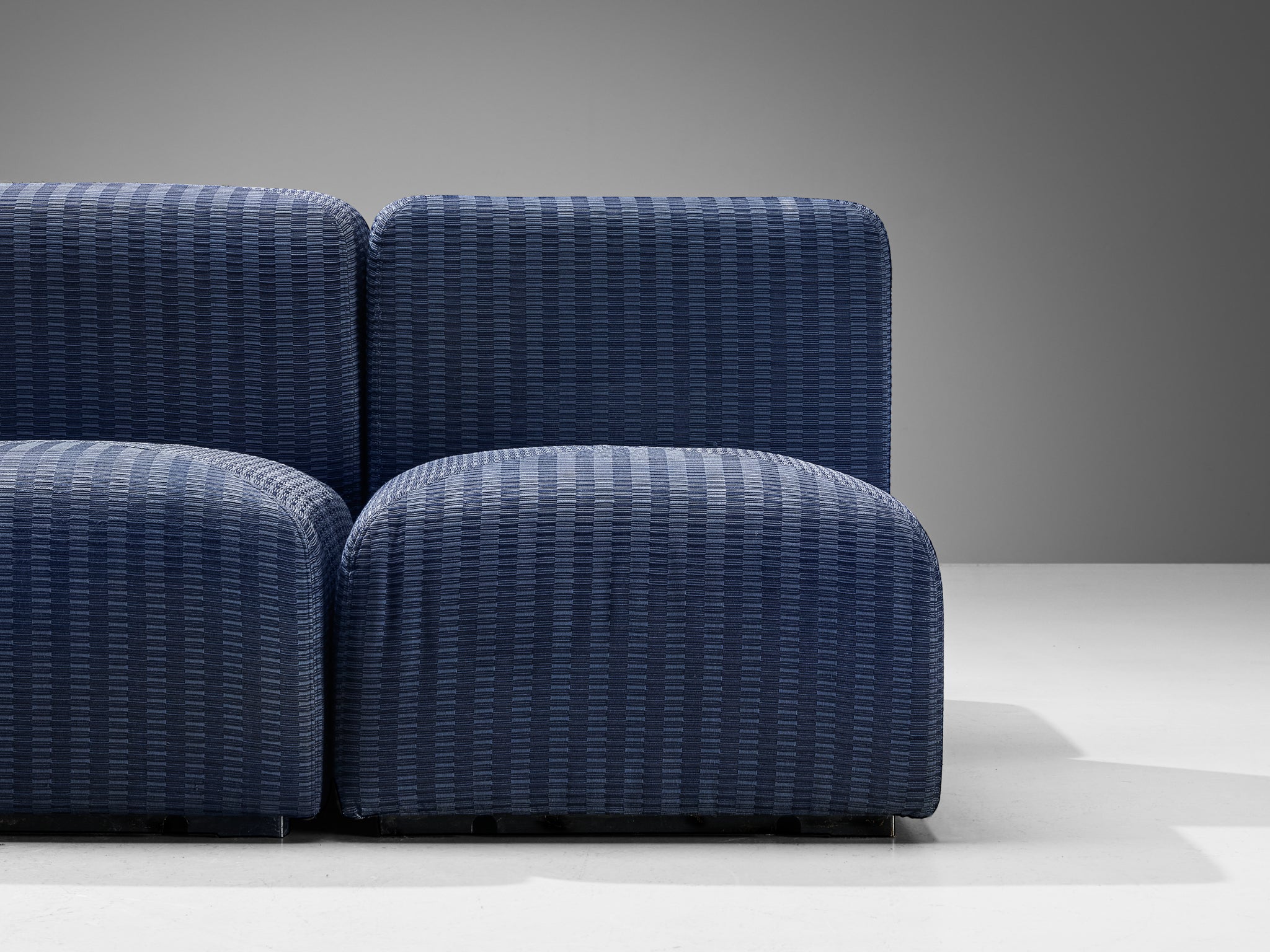 Giancarlo Piretti for Anonima Castelli 'Sistema 61' Sectional Sofa in Blue Seating Morentz