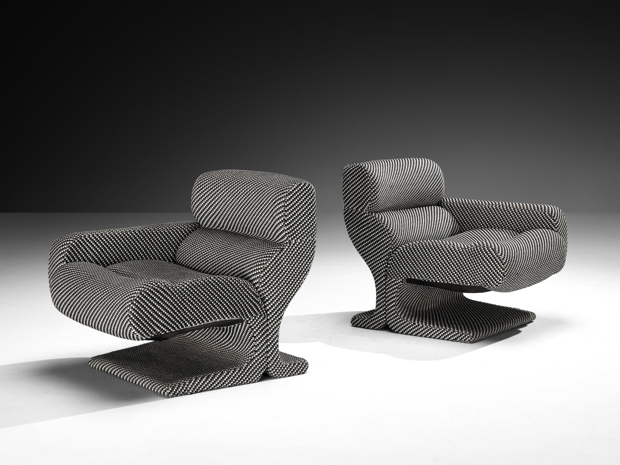 Post-Modern Italian Lounge Chairs in Checkered Upholstery Seating Morentz