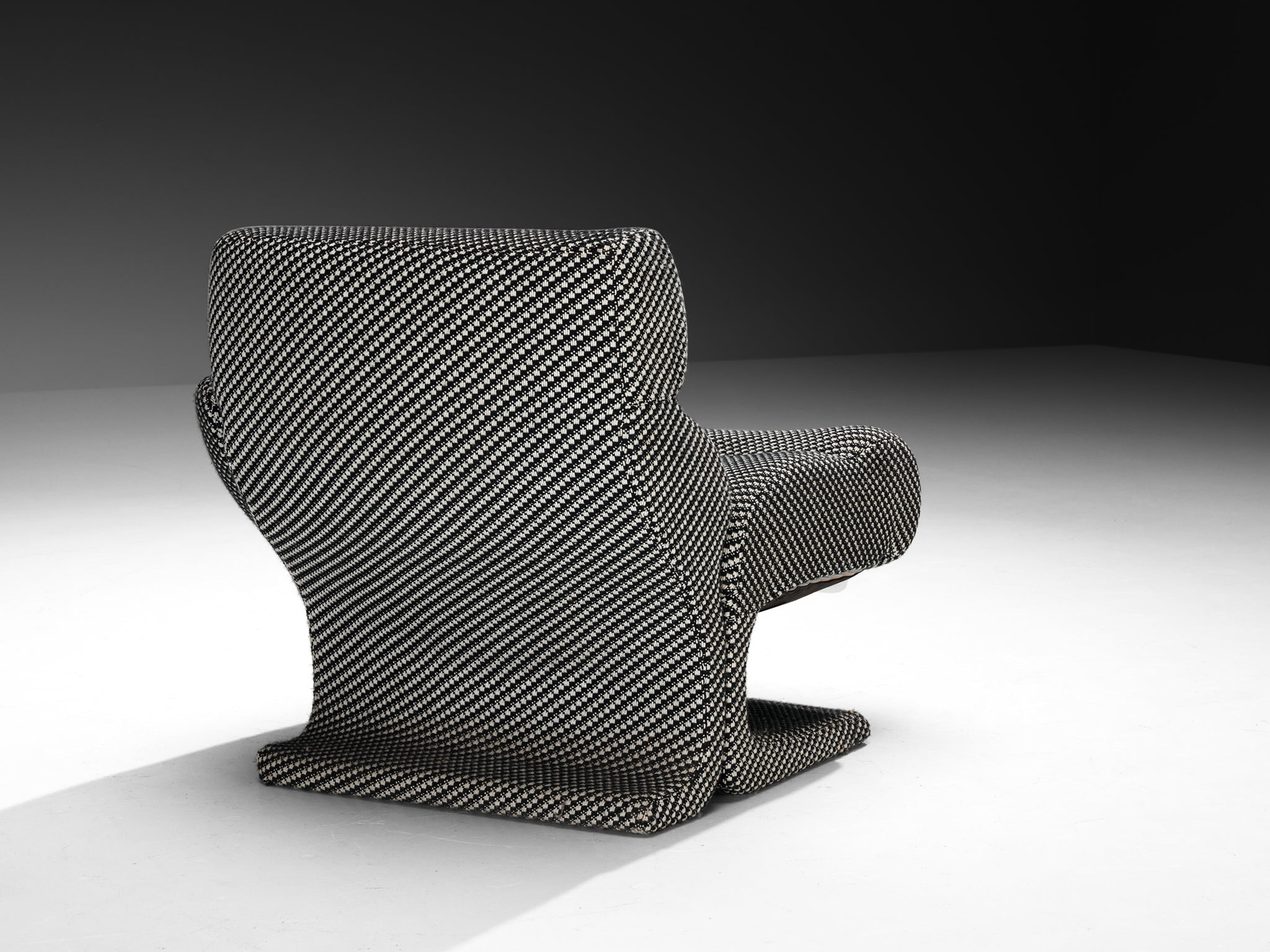 Post-Modern Italian Lounge Chairs in Checkered Upholstery Seating Morentz