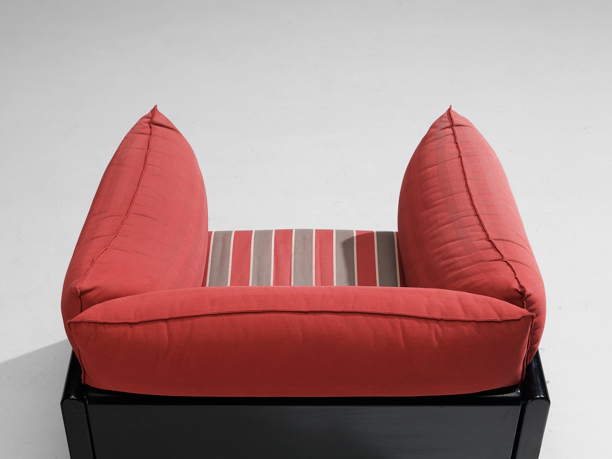 Carlo Bartoli for Rossi di Albizzate 'Down' Lounge Chair in Striped Fabric seating Morentz