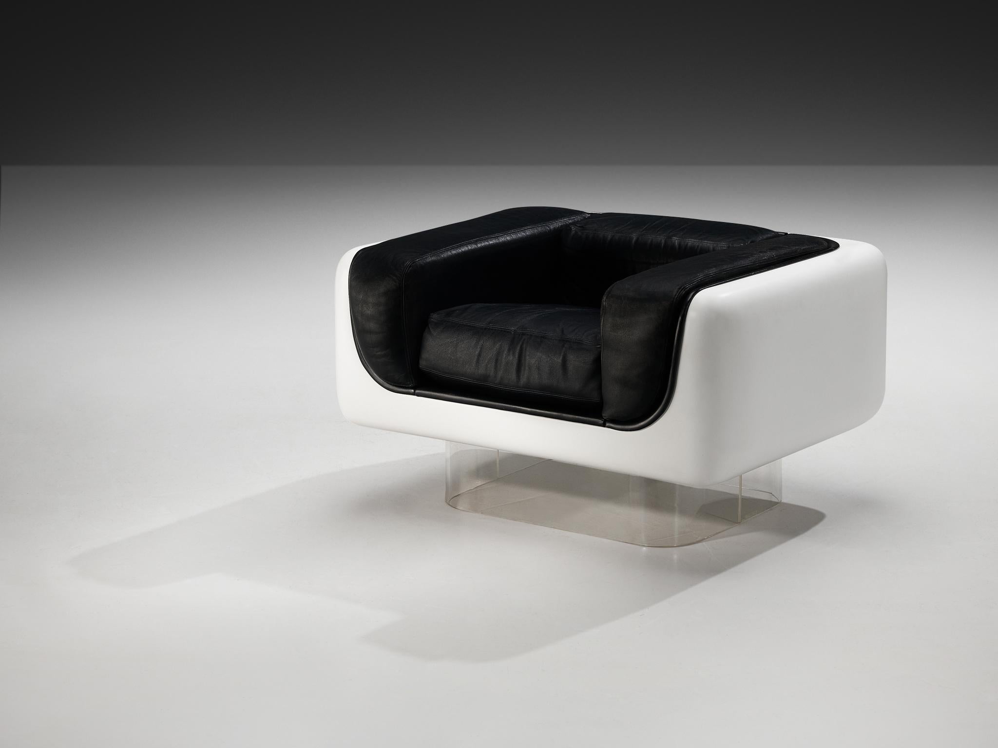 William Andrus for Steelcase Lounge Chair in Fiberglass and Leather