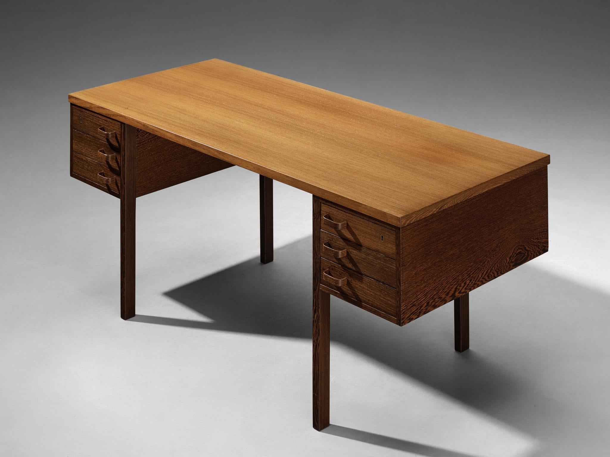 Nanna & Jørgen Ditzel for Poul Kold Savvaerk Desk Model ‘135’ in Wenge tables Morentz