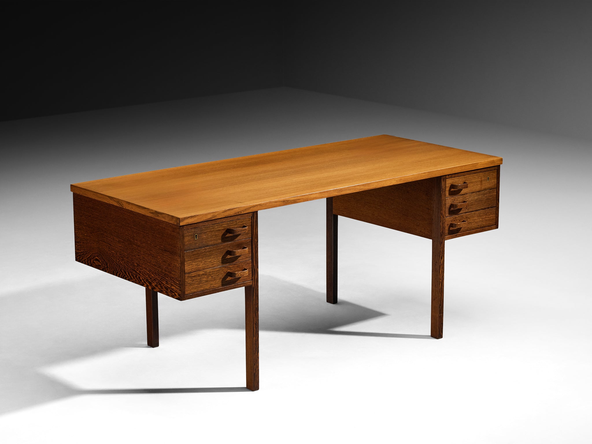 Nanna & Jørgen Ditzel for Poul Kold Savvaerk Writing Desk in Wenge Tables Morentz