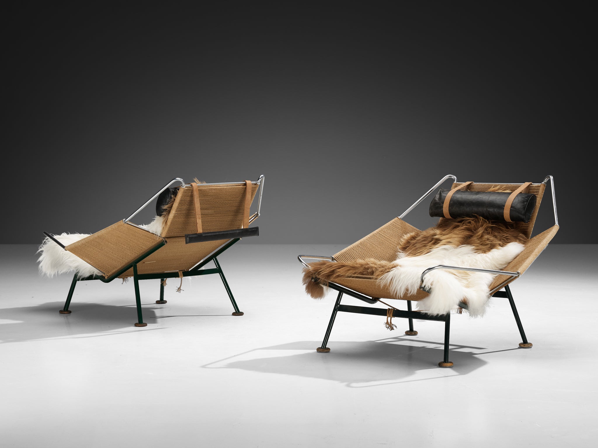 Iconic Hans Wegner 'Flag Halyard' Lounge Chairs Early Edition Model GE